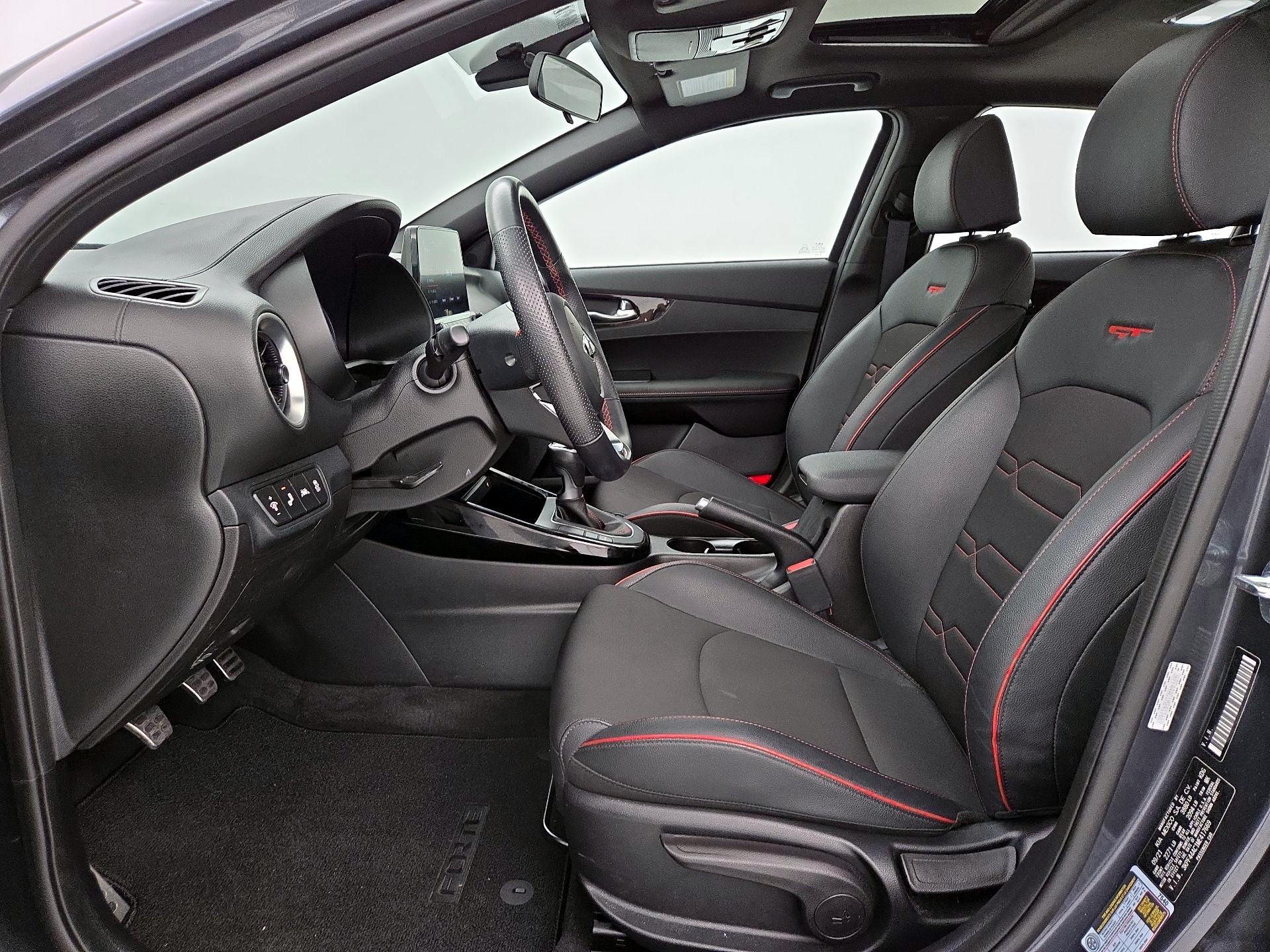 Thumbnail: 2021 Kia Forte - 11