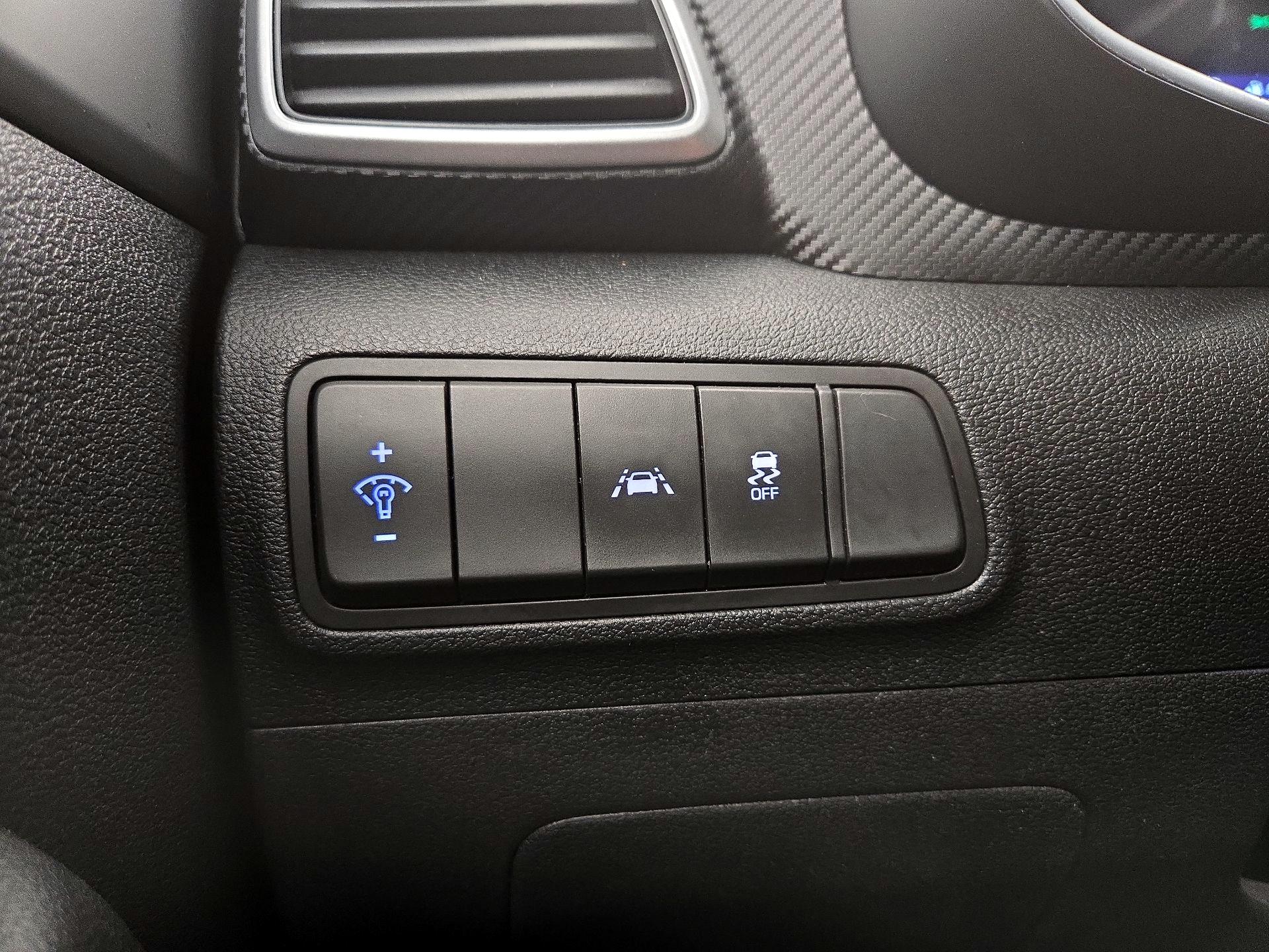 Thumbnail: 2019 Hyundai Tucson - 13