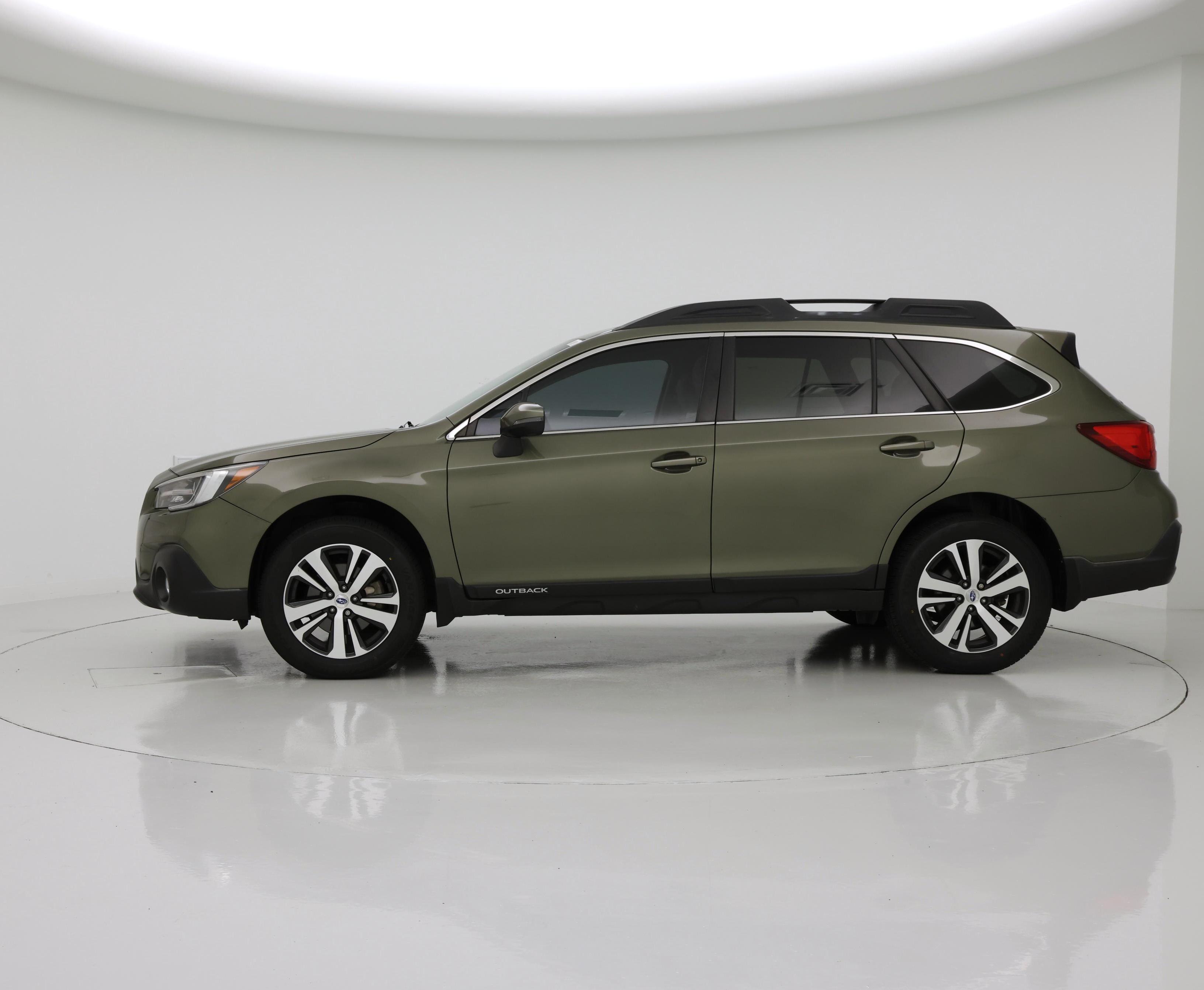 Thumbnail: 2019 Subaru Outback - 3