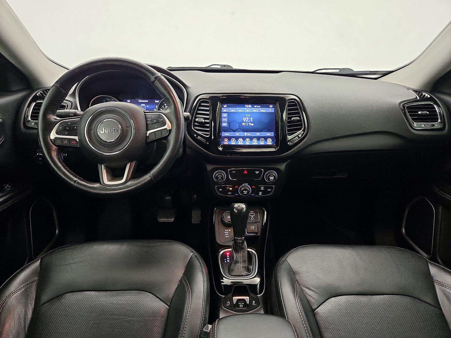 Thumbnail: 2019 Jeep Compass - 9