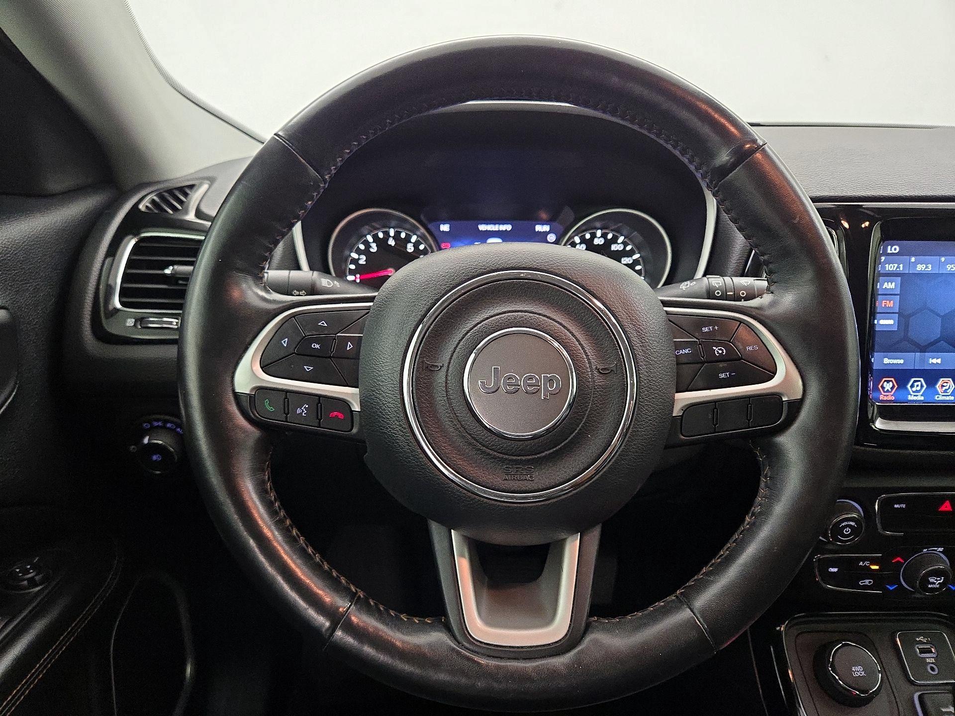 Thumbnail: 2019 Jeep Compass - 10