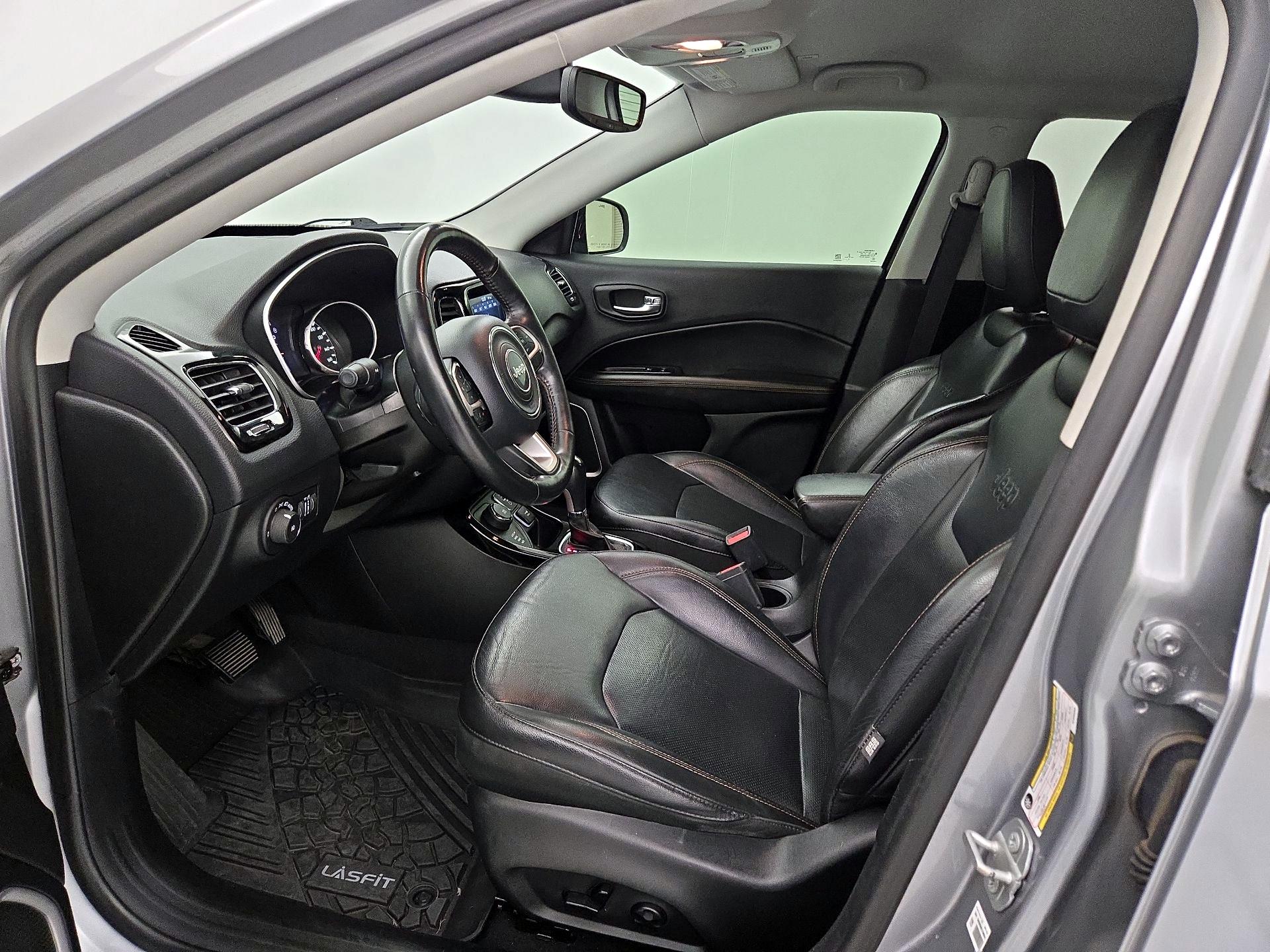 Thumbnail: 2019 Jeep Compass - 11