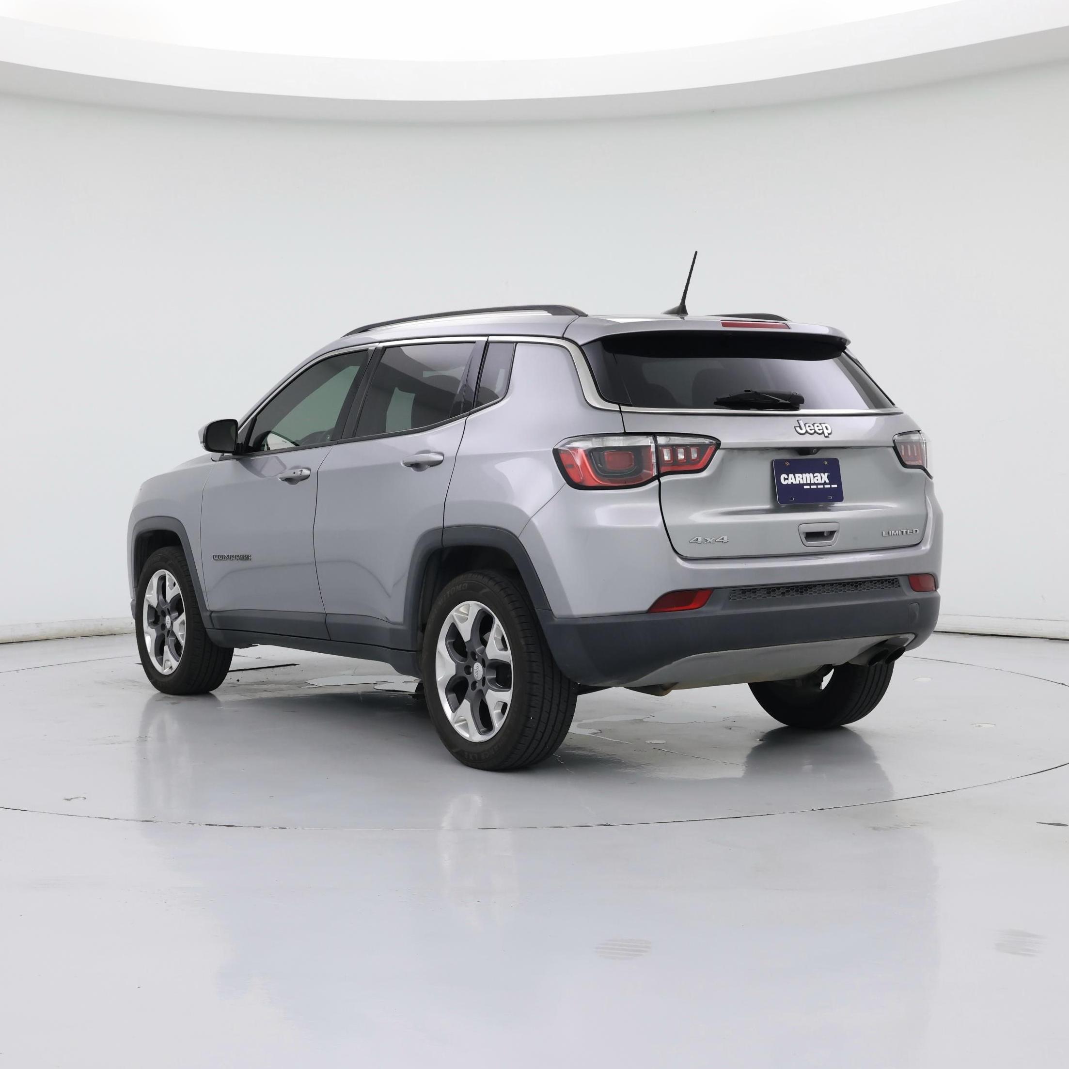 Thumbnail: 2019 Jeep Compass - 2