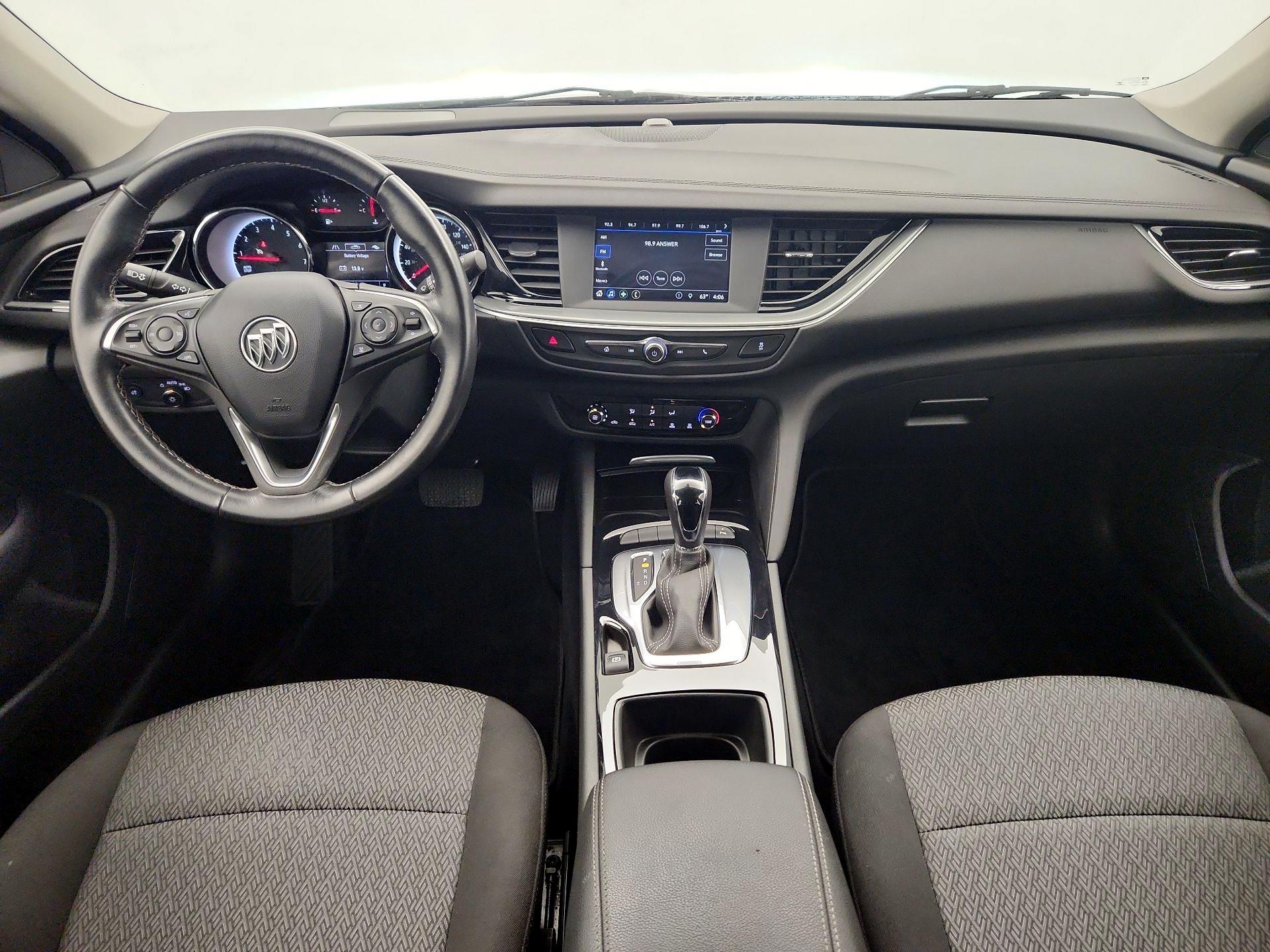 Thumbnail: 2019 Buick Regal - 9