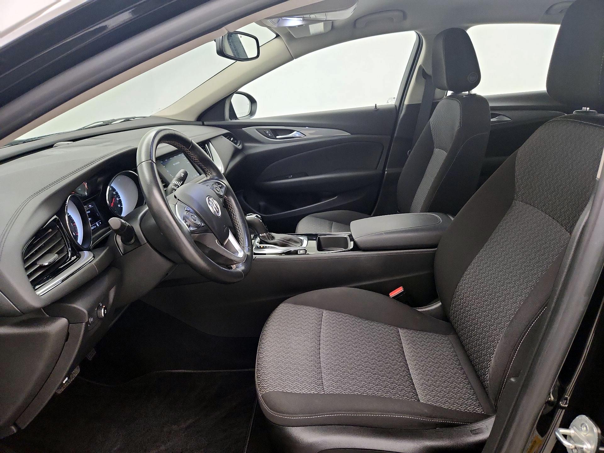 Thumbnail: 2019 Buick Regal - 11