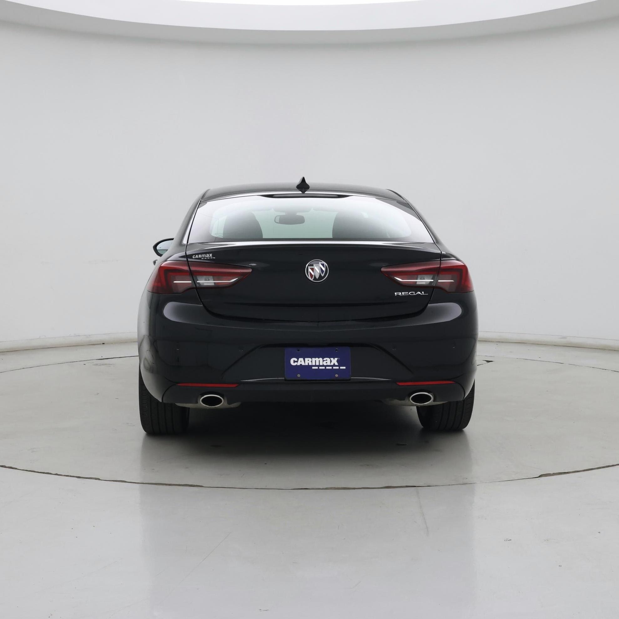 Thumbnail: 2019 Buick Regal - 6