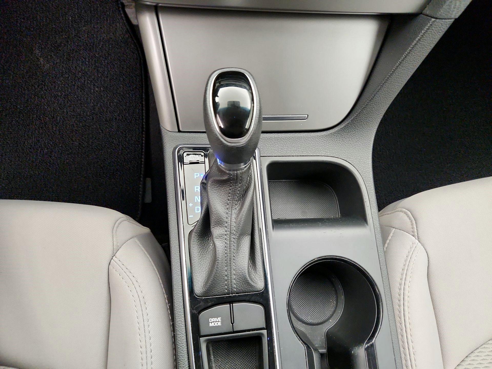 Thumbnail: 2017 Hyundai Sonata - 17