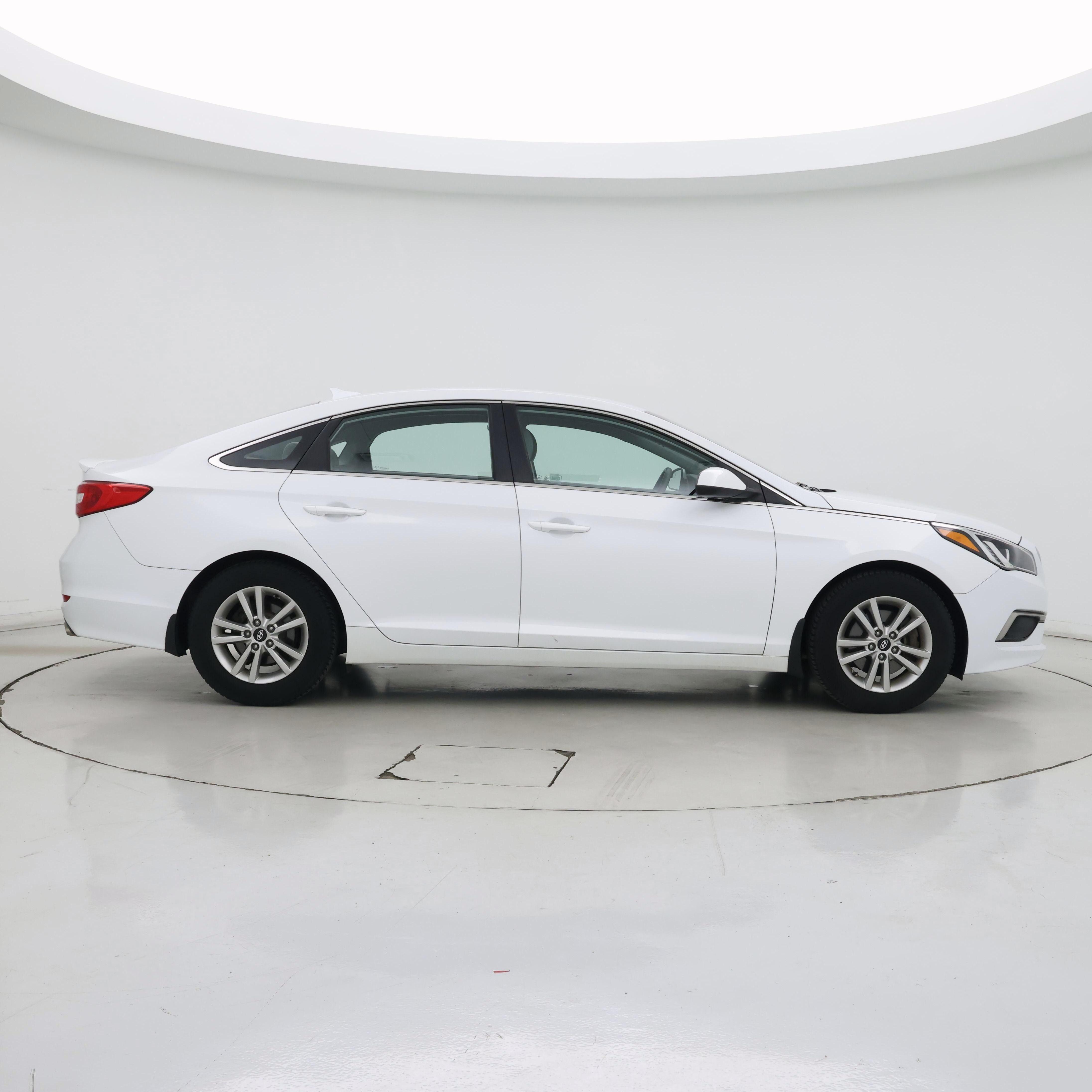 Thumbnail: 2017 Hyundai Sonata - 7