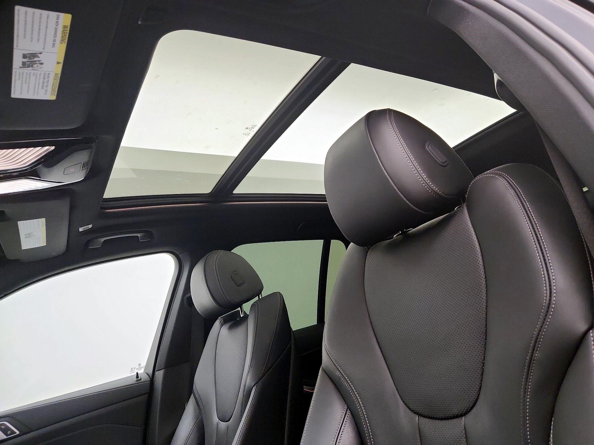 Thumbnail: 2022 BMW X5 - 20