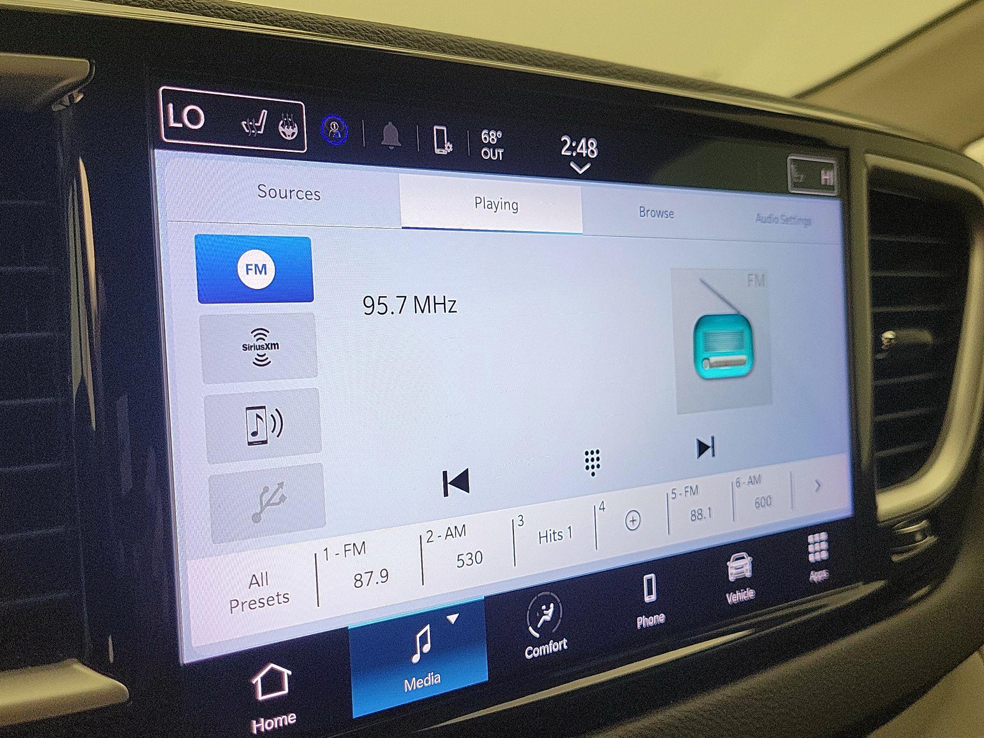 Thumbnail: 2022 Chrysler Pacifica - 15