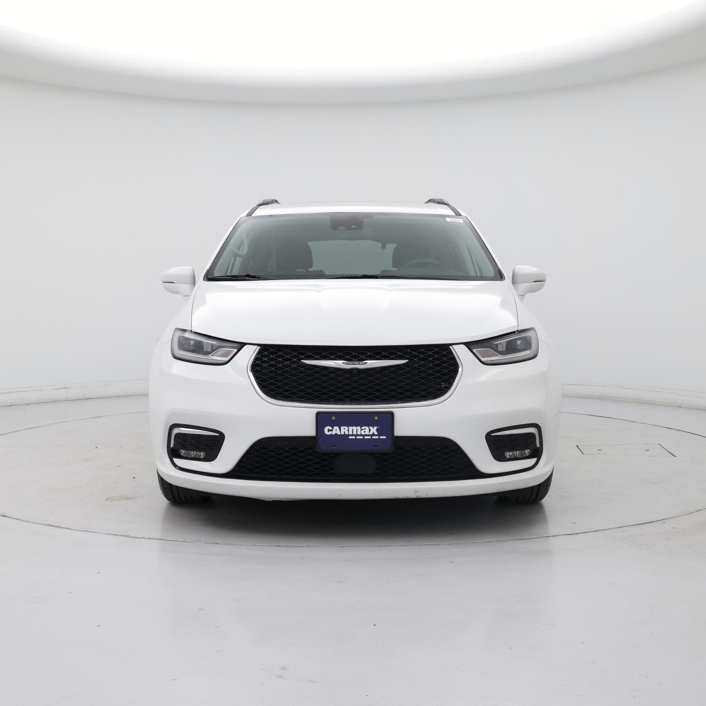 Thumbnail: 2022 Chrysler Pacifica - 5