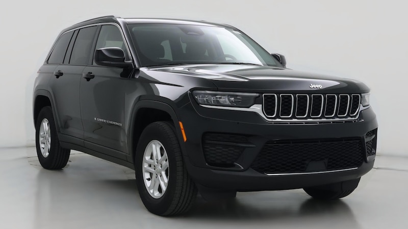 2022 Jeep Grand Cherokee Laredo Hero Image