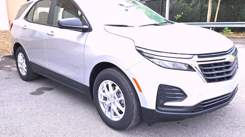 2022 Chevrolet Equinox LS Hero Image