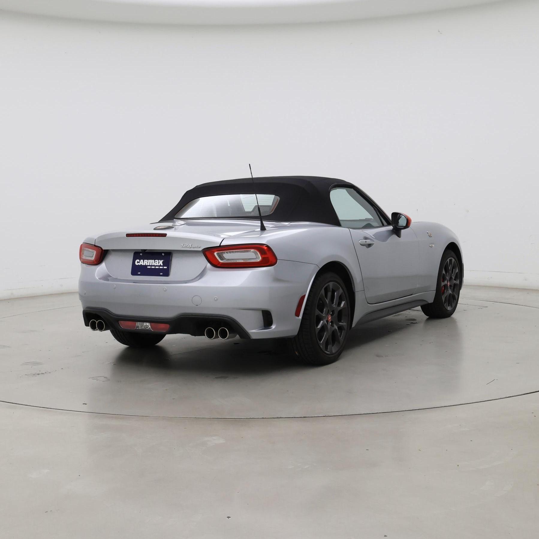 Thumbnail: 2020 Fiat 124 Spider - 8