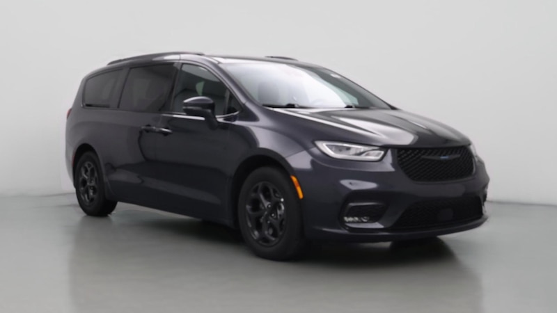 2021 Chrysler Pacifica Hybrid Touring Hero Image