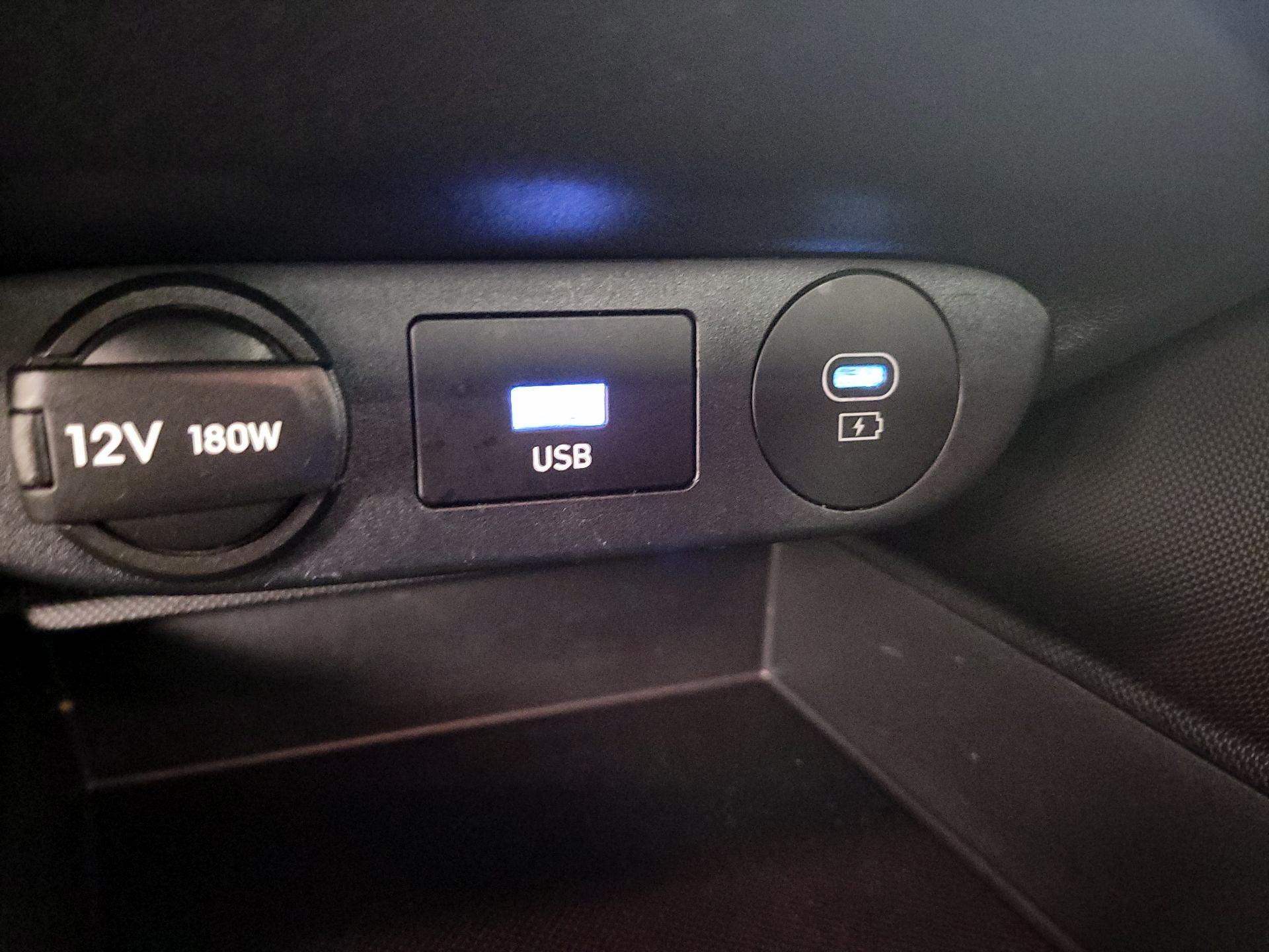 Thumbnail: 2024 Hyundai Elantra - 19