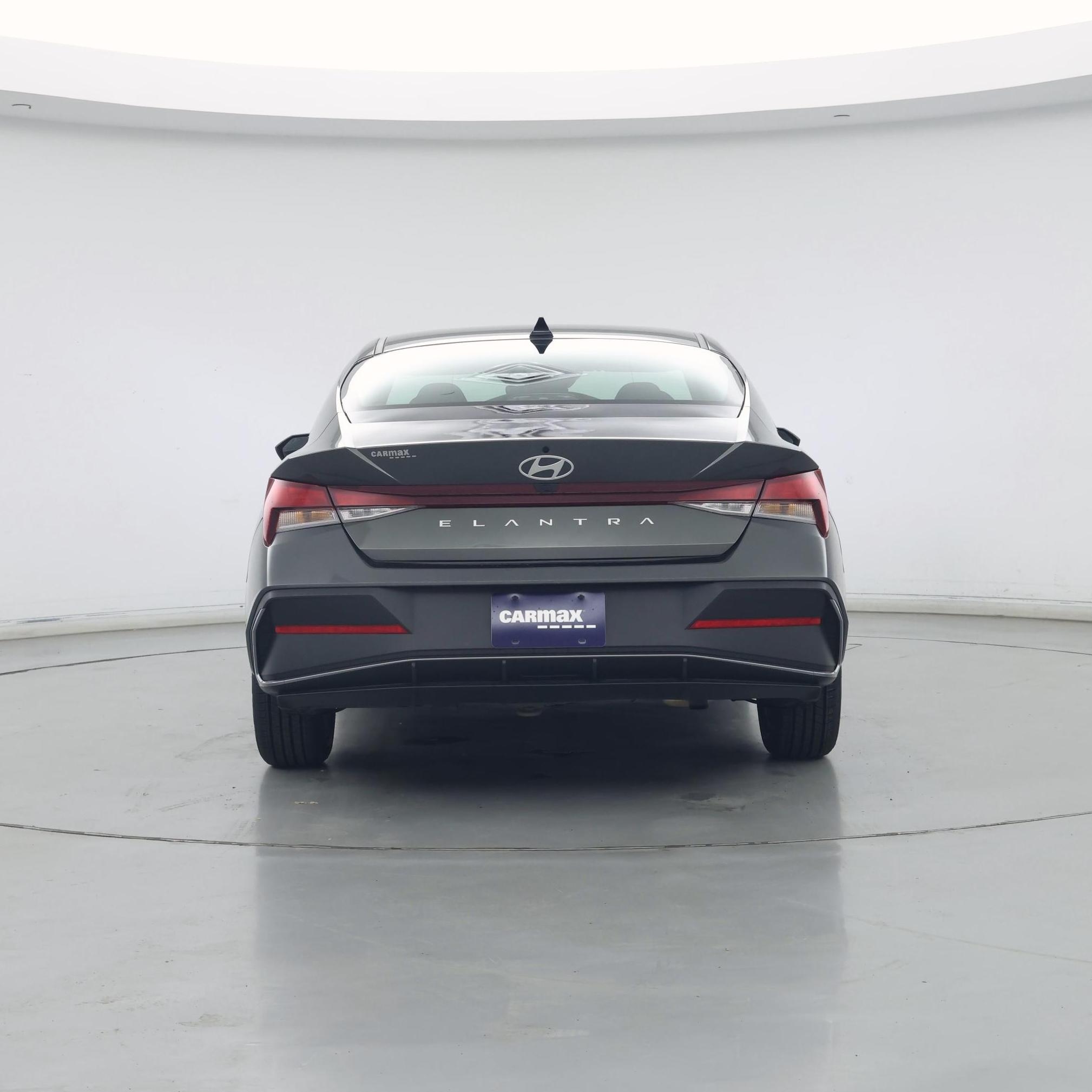 Thumbnail: 2024 Hyundai Elantra - 6