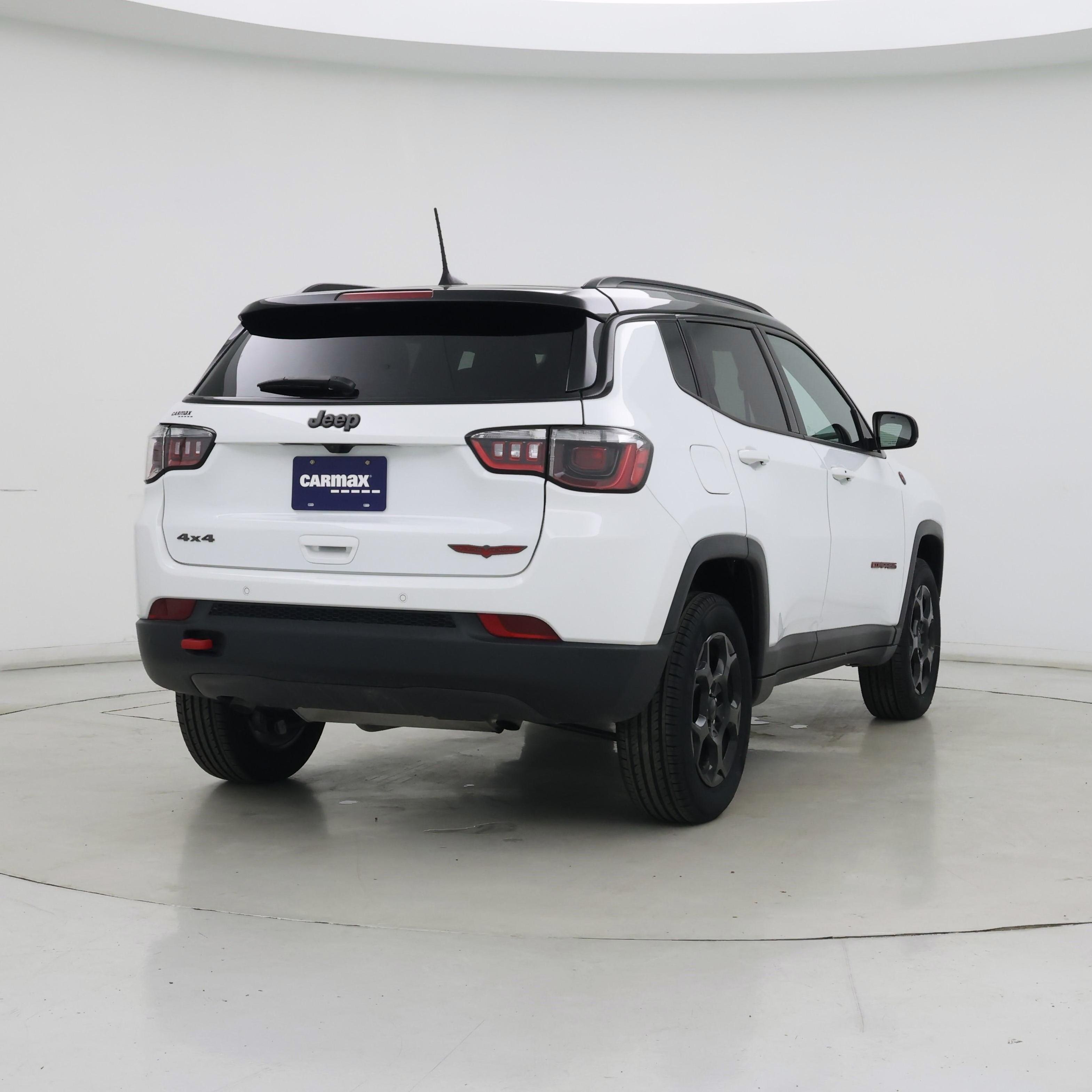 Thumbnail: 2024 Jeep Compass - 8
