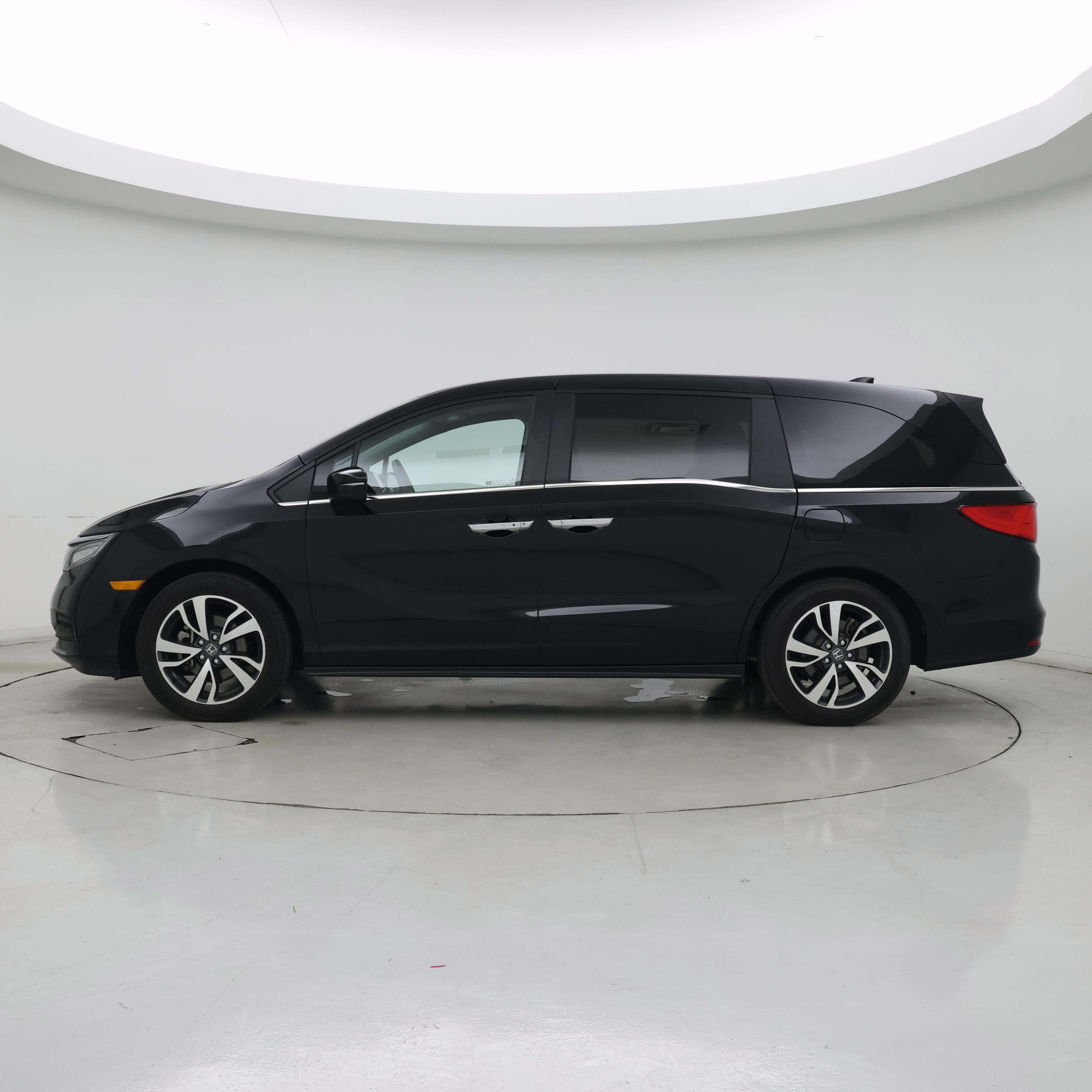 Thumbnail: 2024 Honda Odyssey - 3