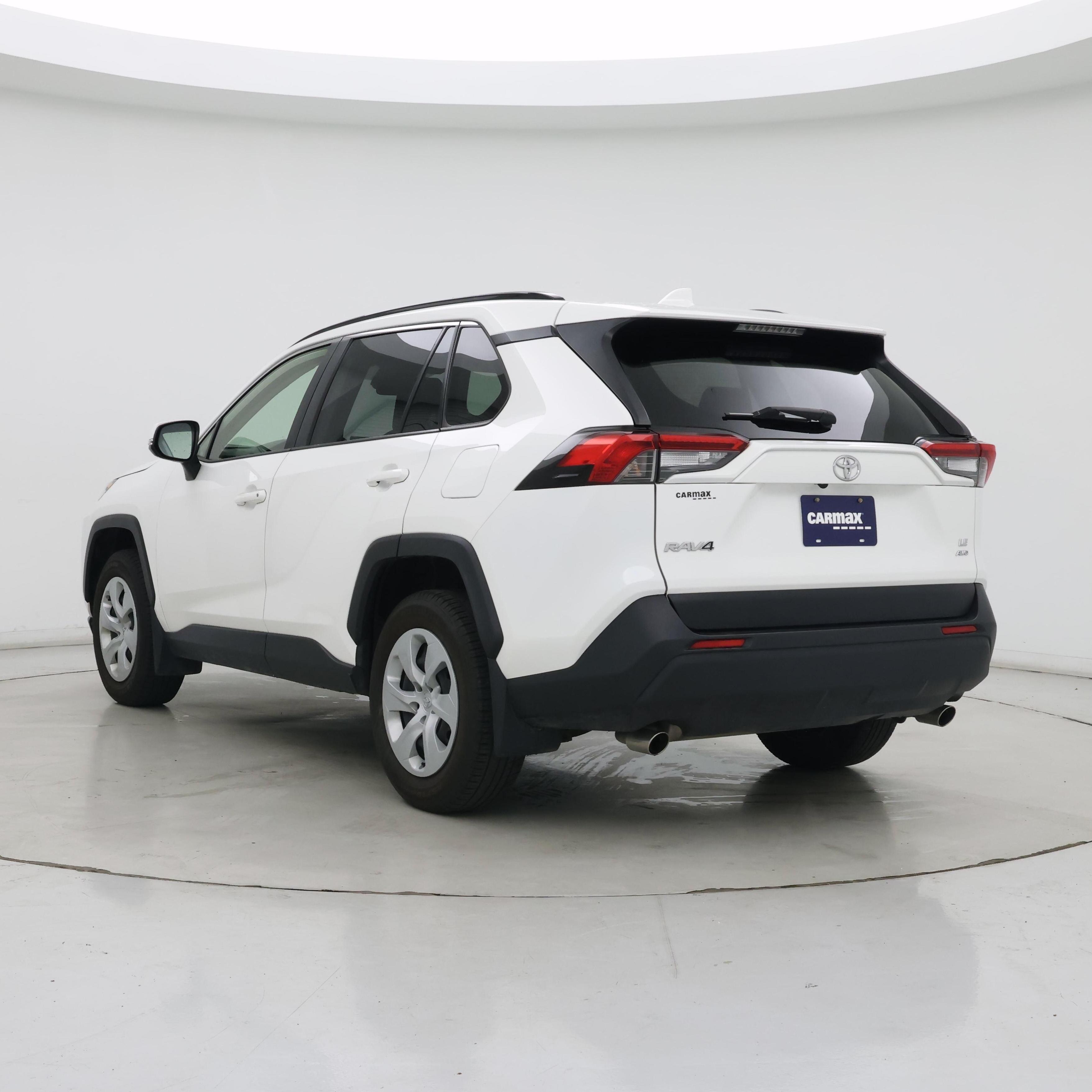 Thumbnail: 2019 Toyota RAV4 - 2
