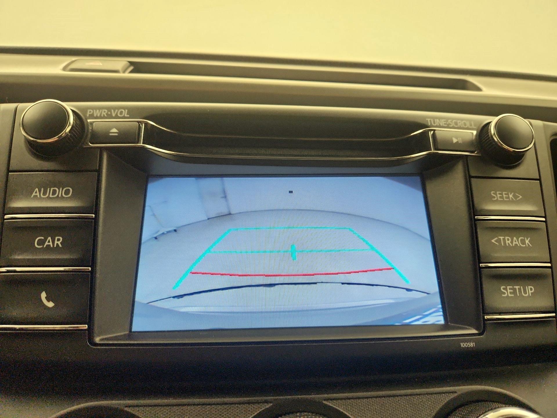 Thumbnail: 2016 Toyota RAV4 - 14