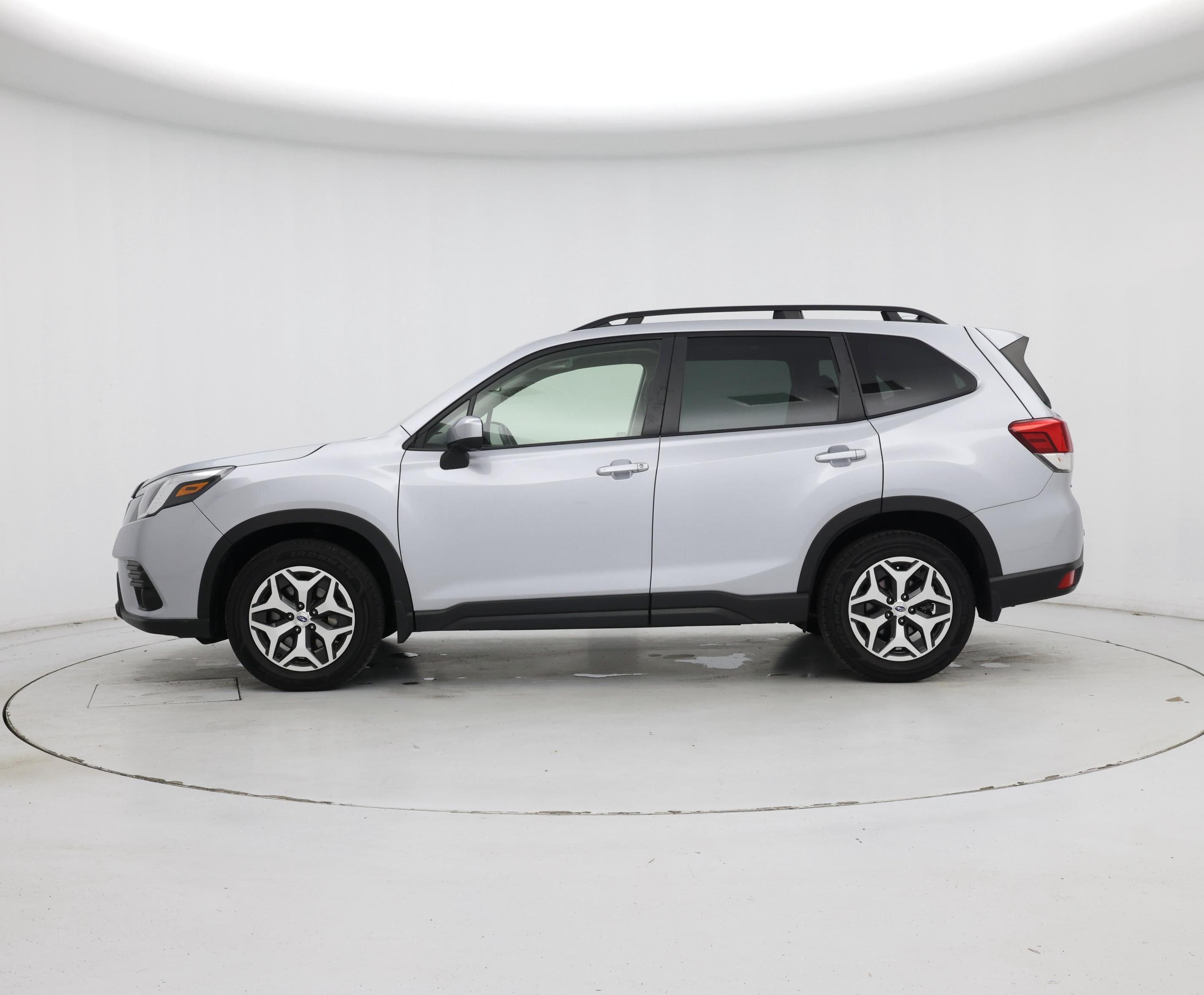 Thumbnail: 2023 Subaru Forester - 3