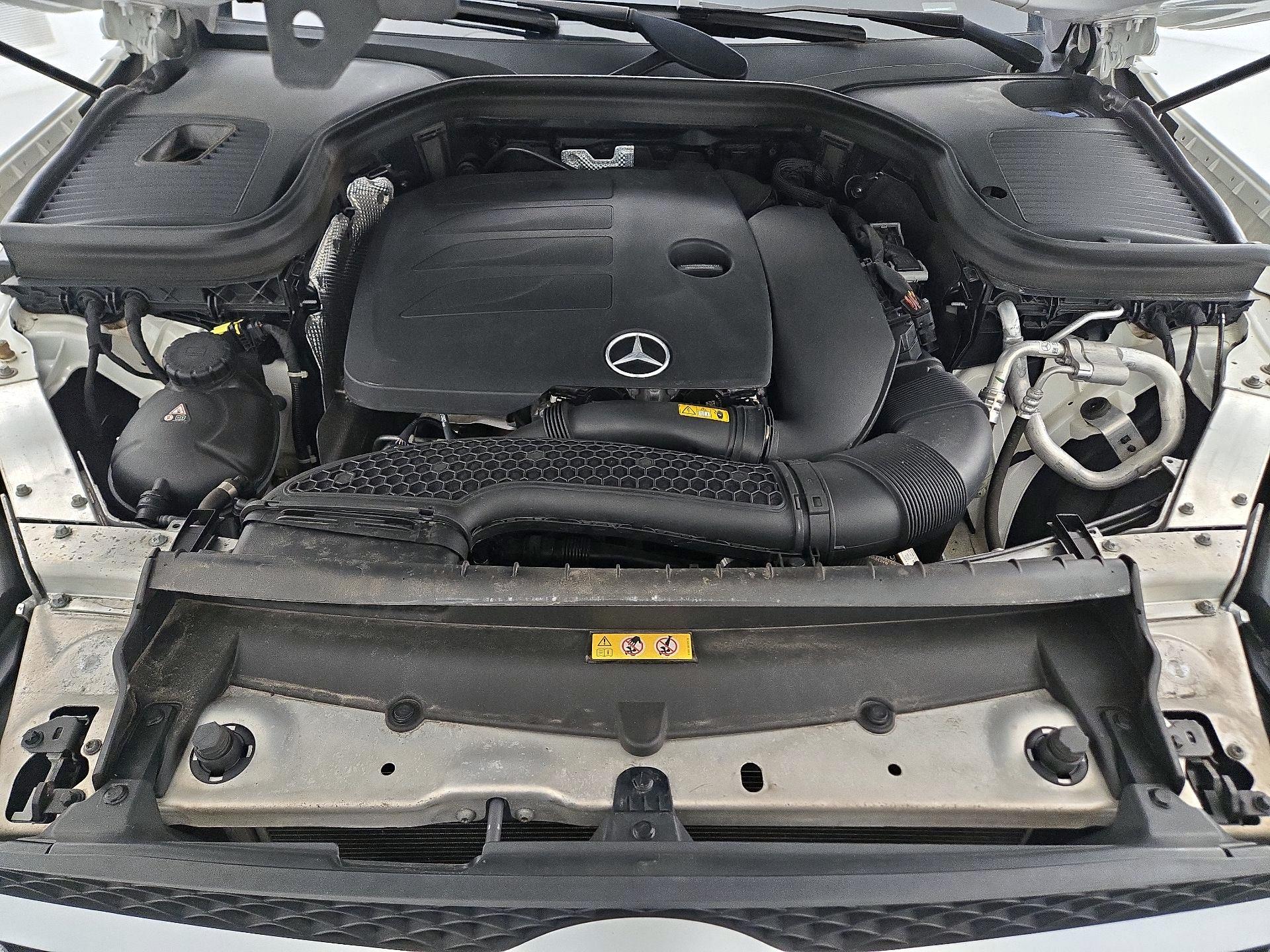 Thumbnail: 2021 Mercedes-Benz GLC - 20