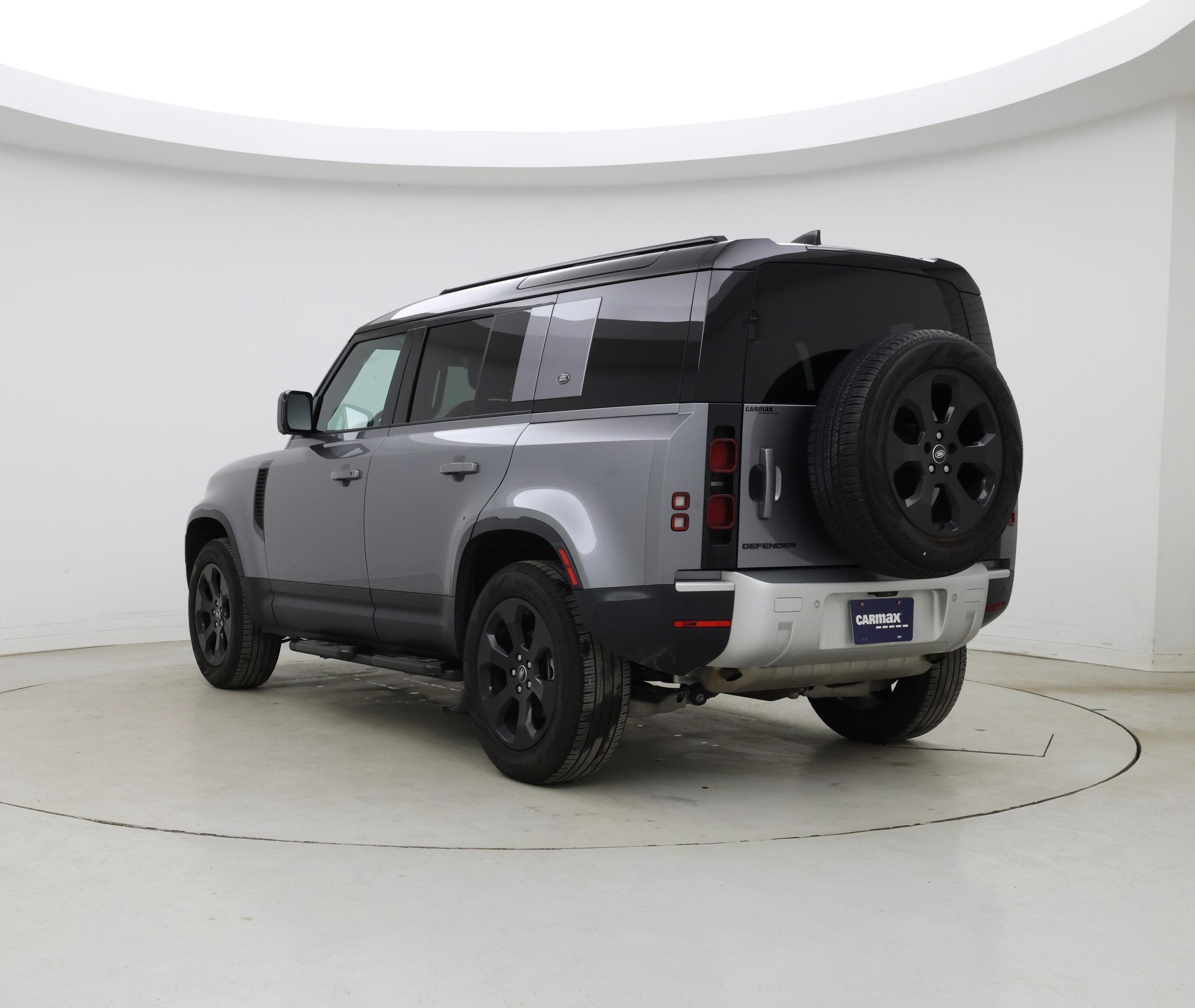 Thumbnail: 2023 Land Rover Defender - 2