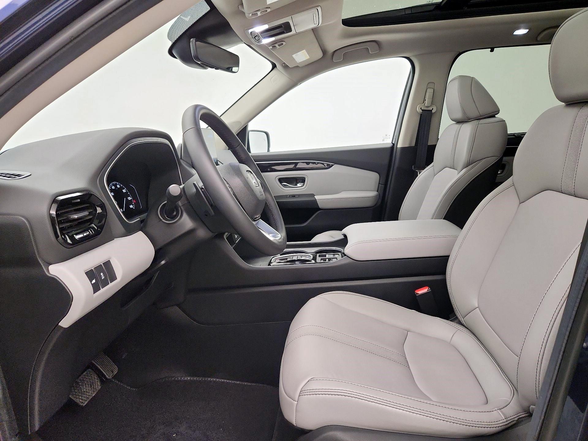 Thumbnail: 2024 Honda Pilot - 11