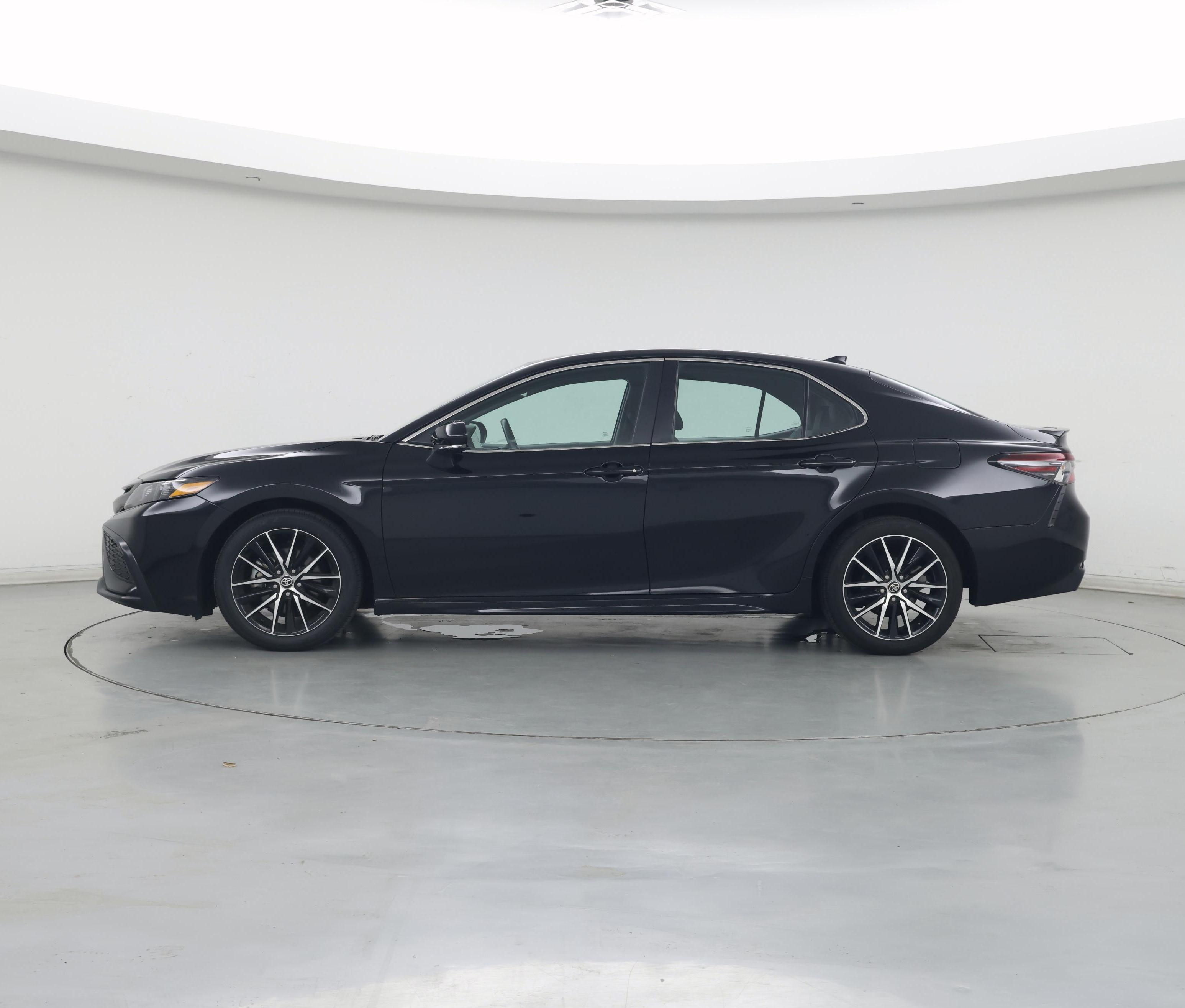 Thumbnail: 2023 Toyota Camry - 3