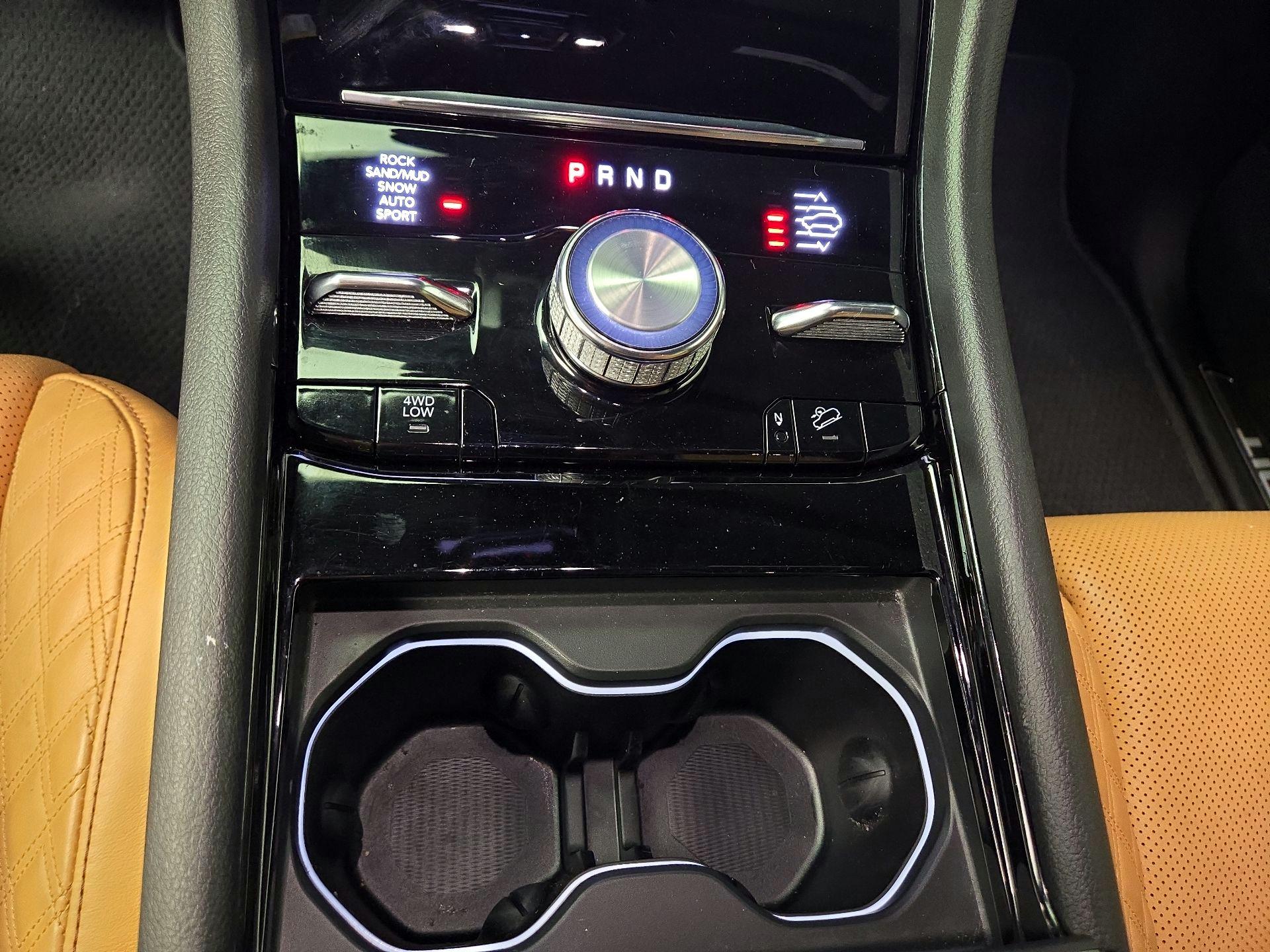 Thumbnail: 2022 Jeep Grand Cherokee - 18