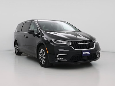 2023 Chrysler Pacifica Hybrid Touring L -
                Madison, TN