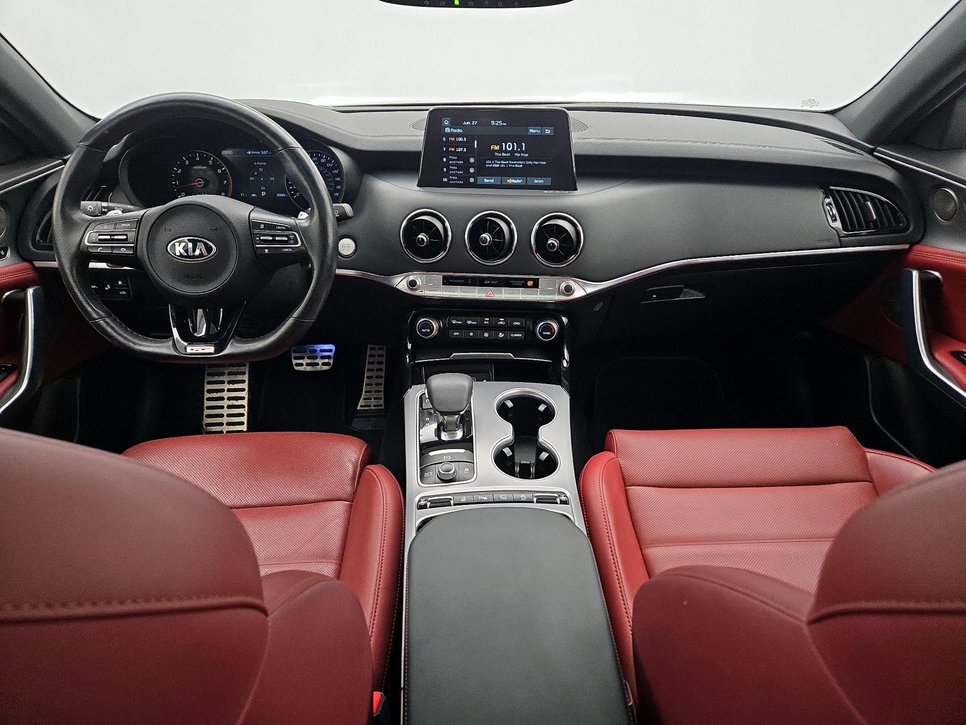 Thumbnail: 2020 Kia Stinger - 9