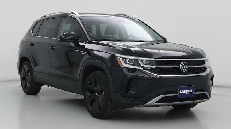 2022 Volkswagen Taos SEL Hero Image