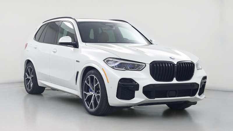 2022 BMW X5 xDrive45e Hero Image