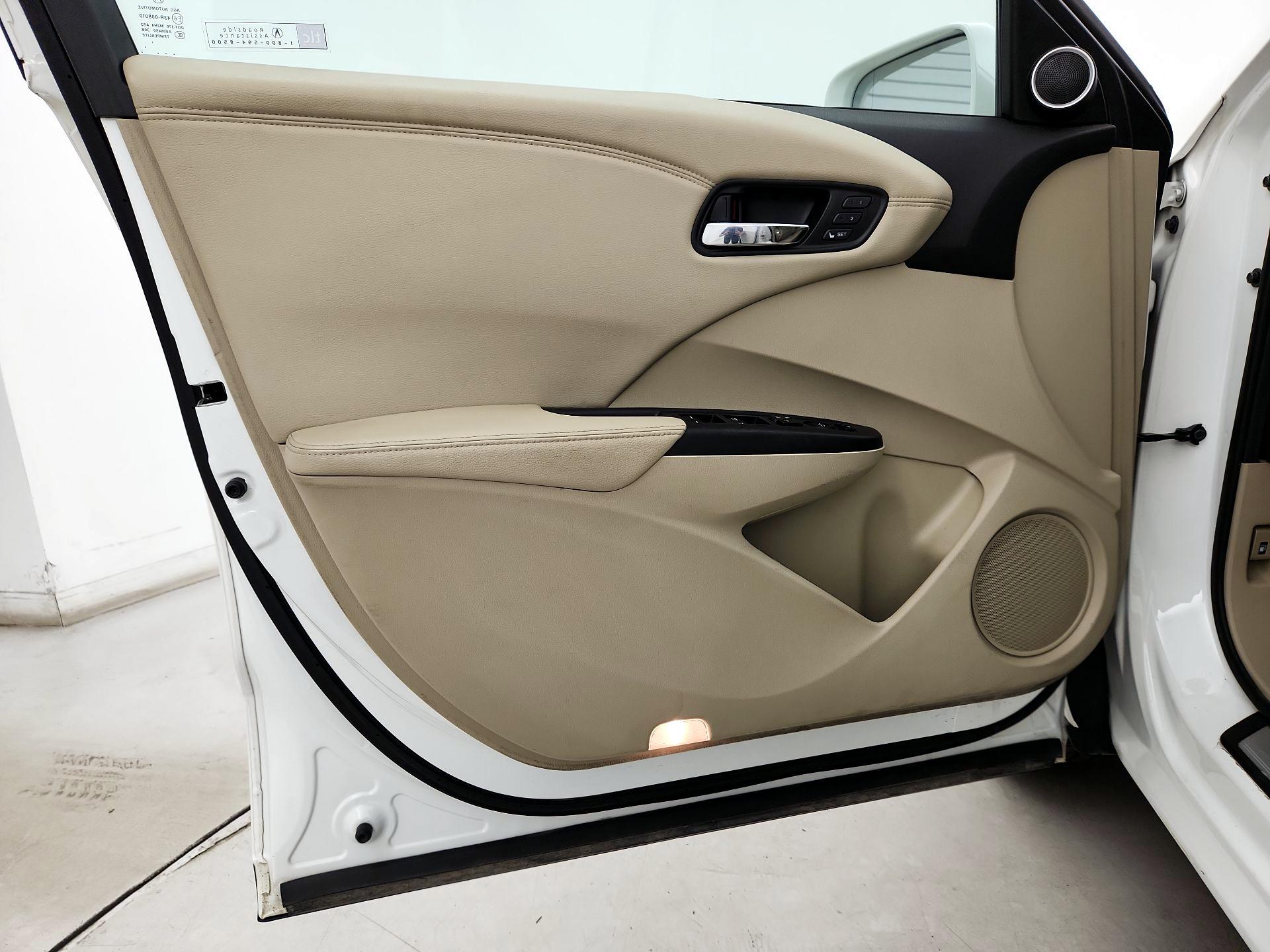 Thumbnail: 2015 Acura RDX - 12