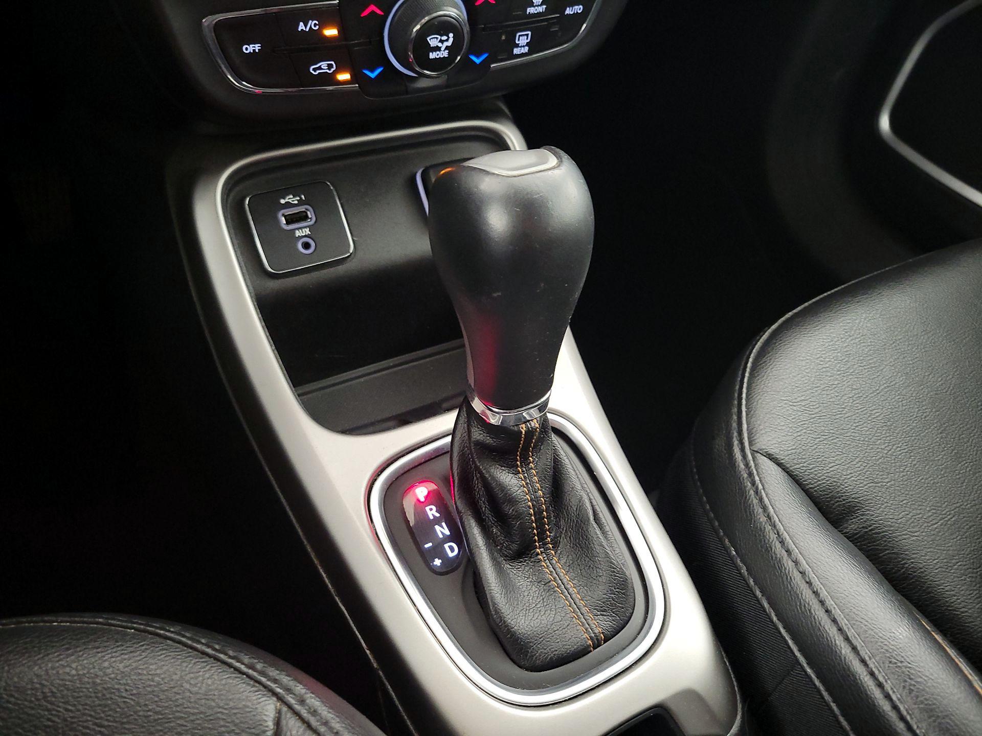 Thumbnail: 2019 Jeep Compass - 17