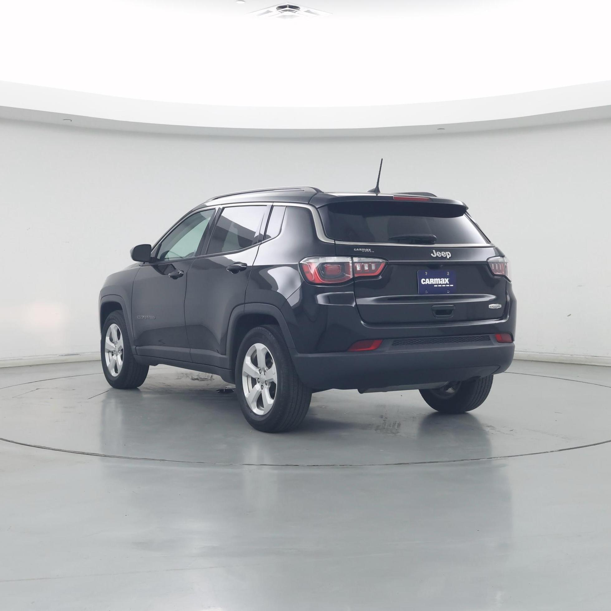 Thumbnail: 2019 Jeep Compass - 2