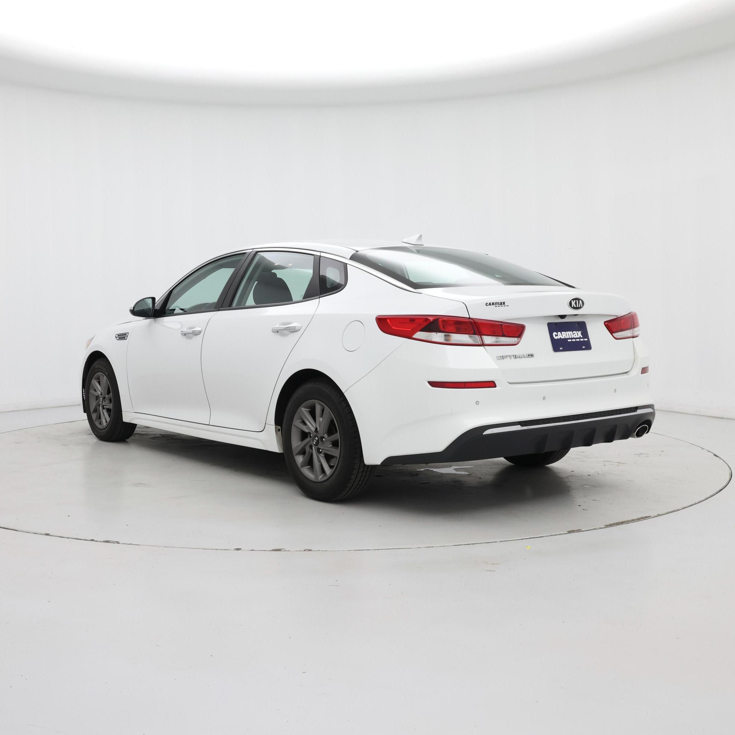 Thumbnail: 2020 Kia Optima - 2