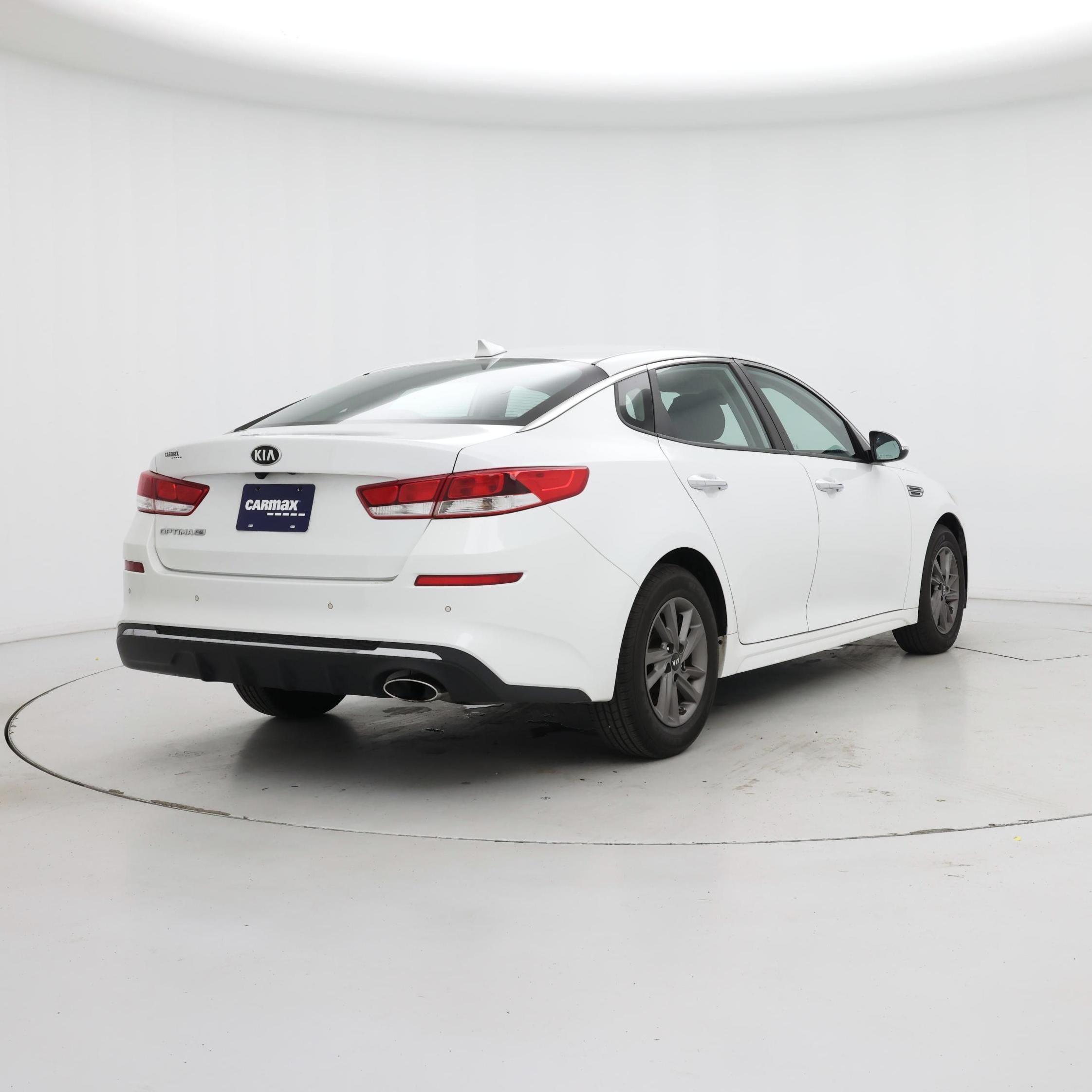 Thumbnail: 2020 Kia Optima - 8