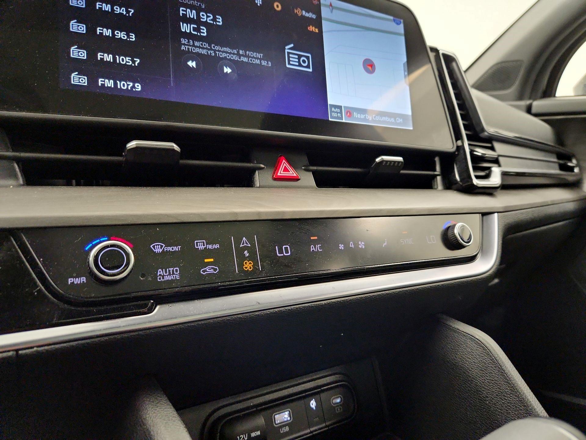 Thumbnail: 2023 Kia Sportage - 17