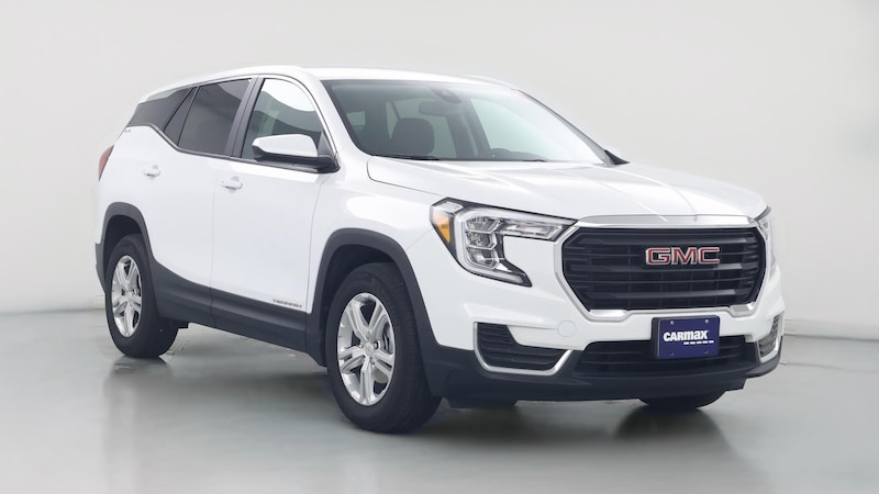 2024 GMC Terrain SLE Hero Image