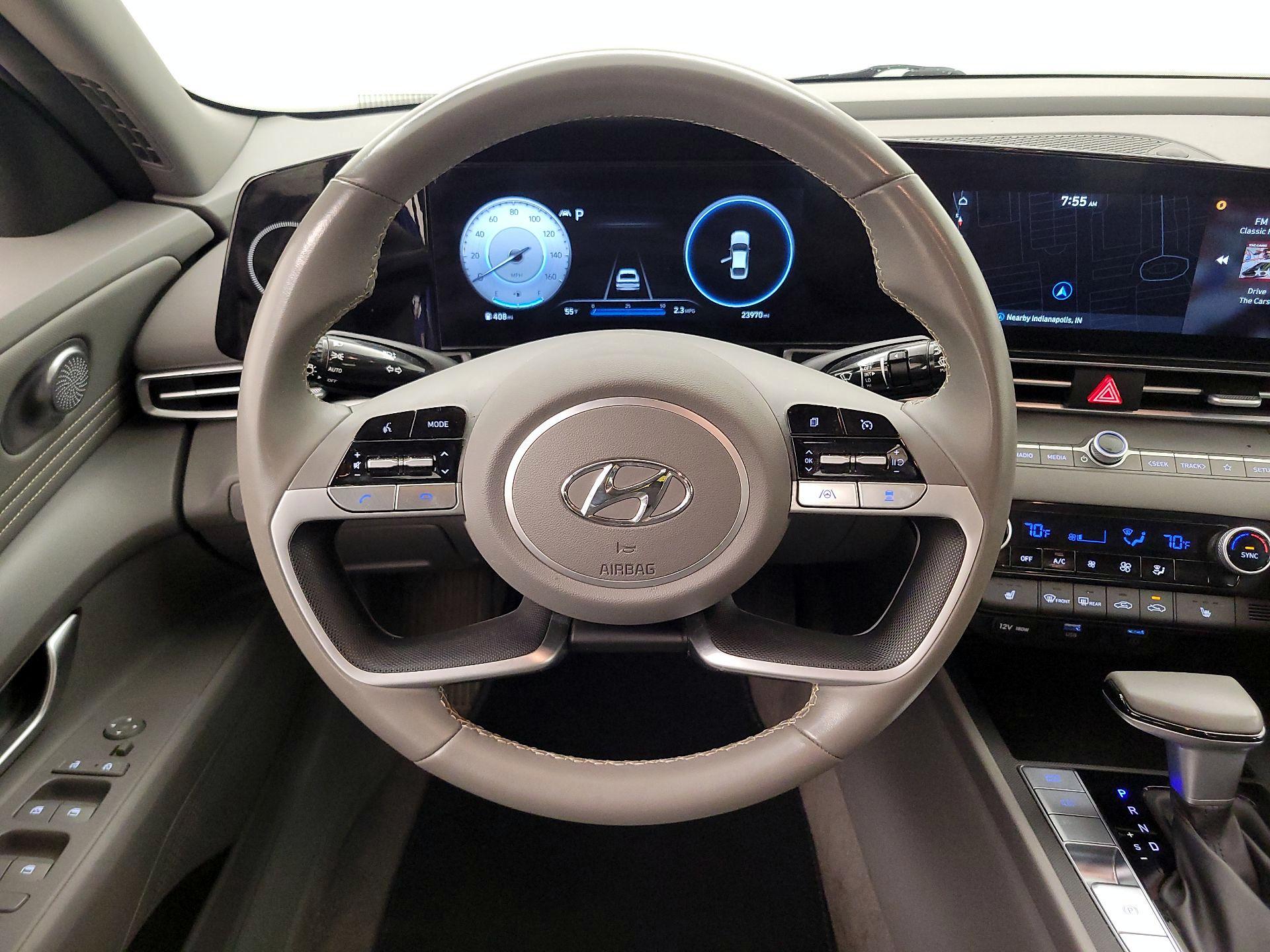 Thumbnail: 2023 Hyundai Elantra - 10