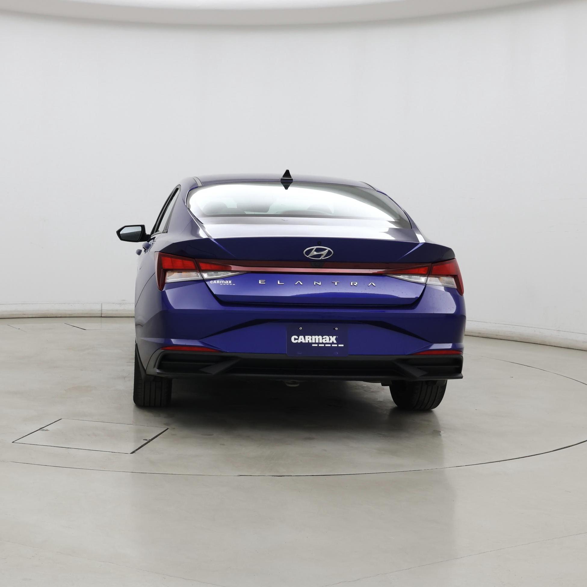 Thumbnail: 2023 Hyundai Elantra - 6