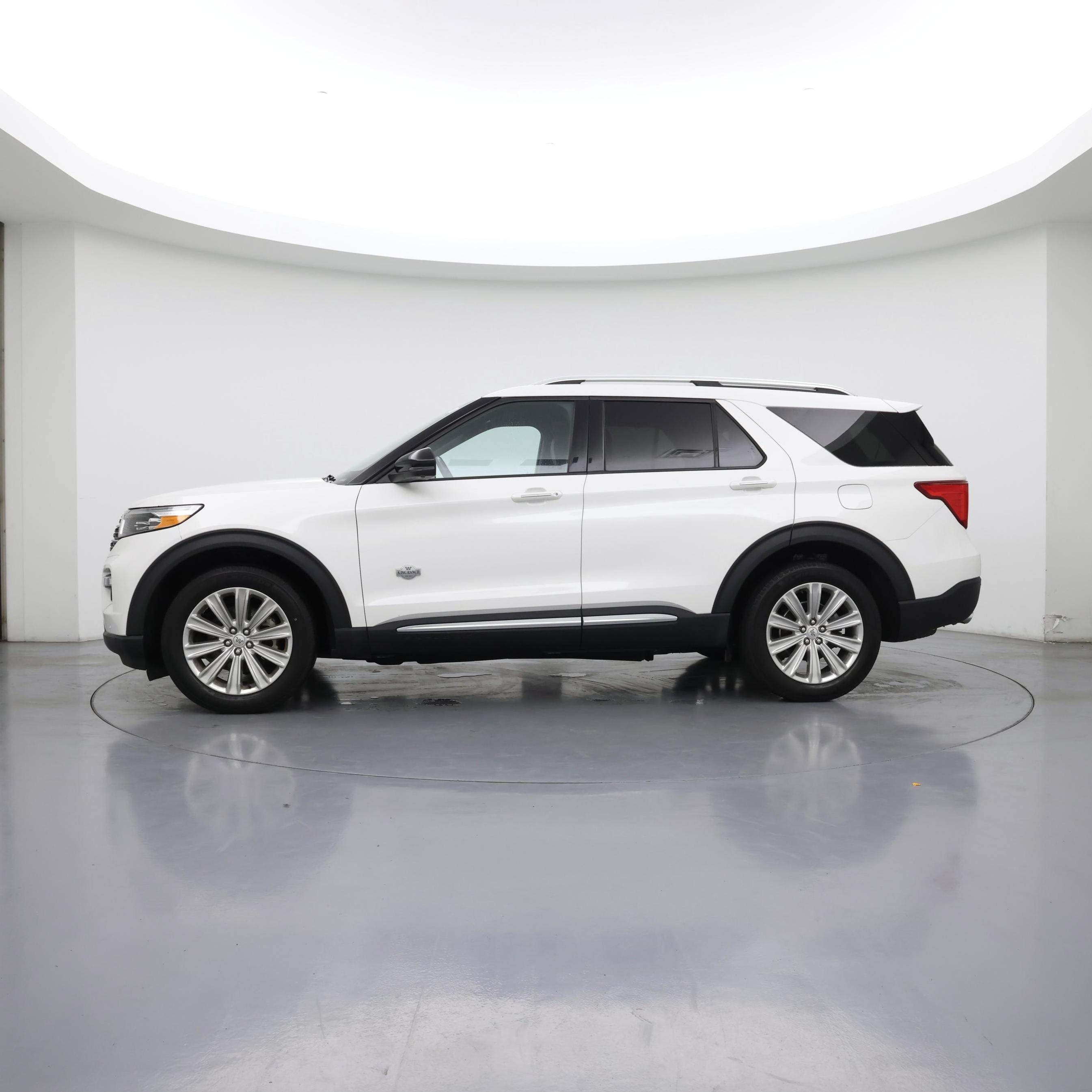 Thumbnail: 2022 Ford Explorer - 3