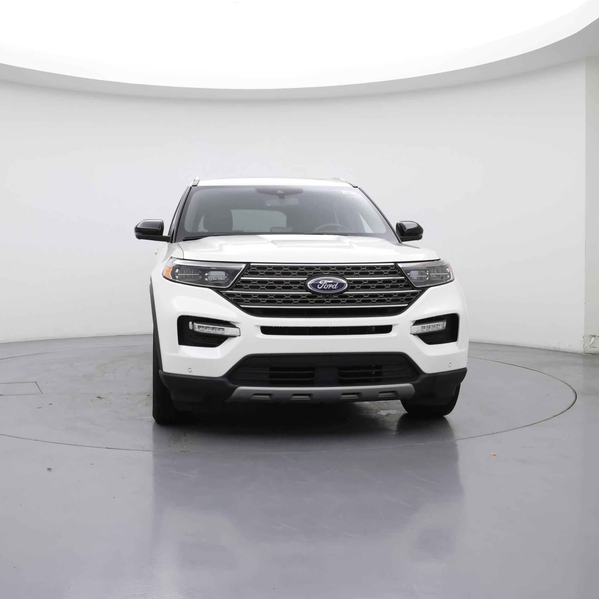 Thumbnail: 2022 Ford Explorer - 5