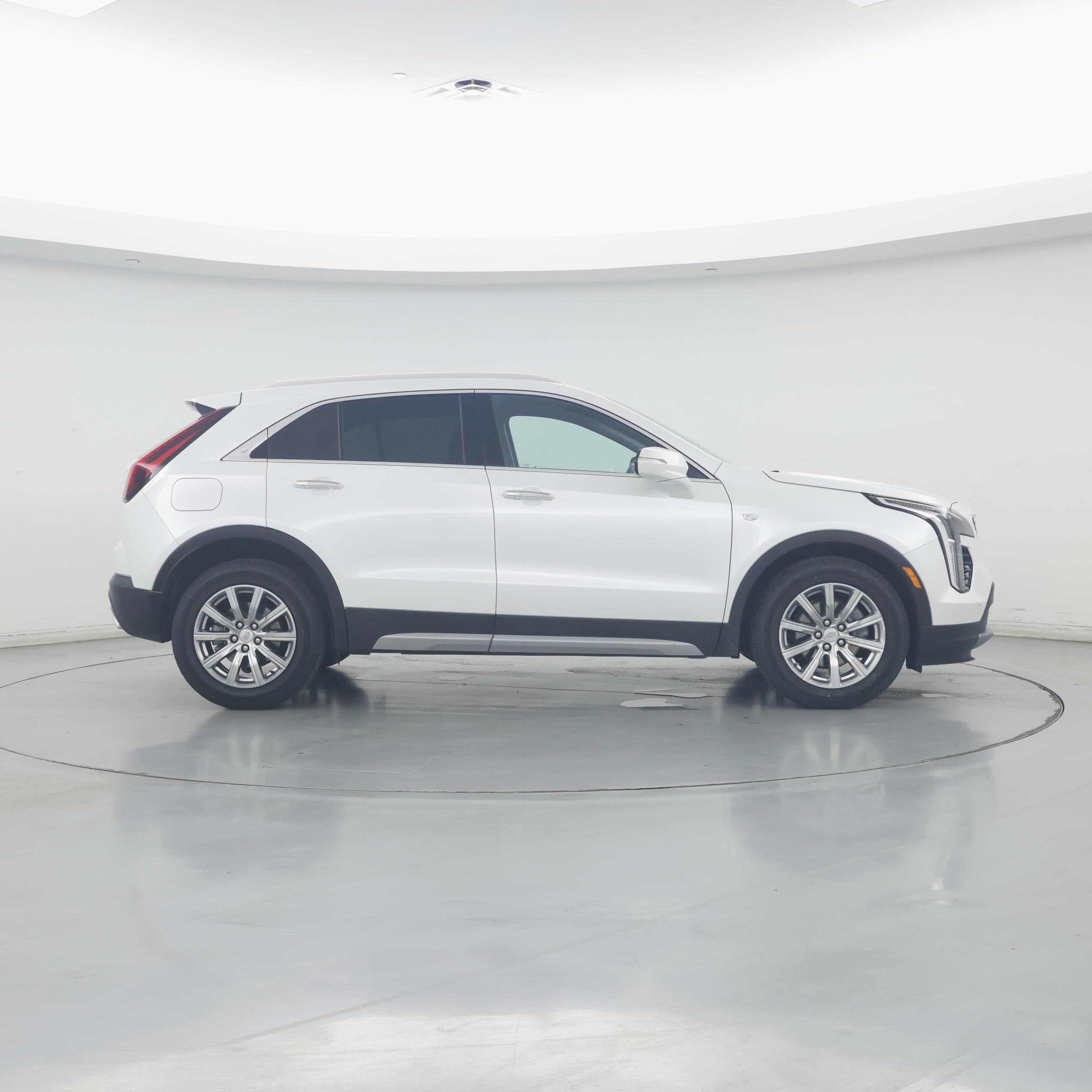 Thumbnail: 2023 Cadillac XT4 - 7