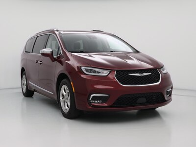 2021 Chrysler Pacifica Limited -
                Madison, TN