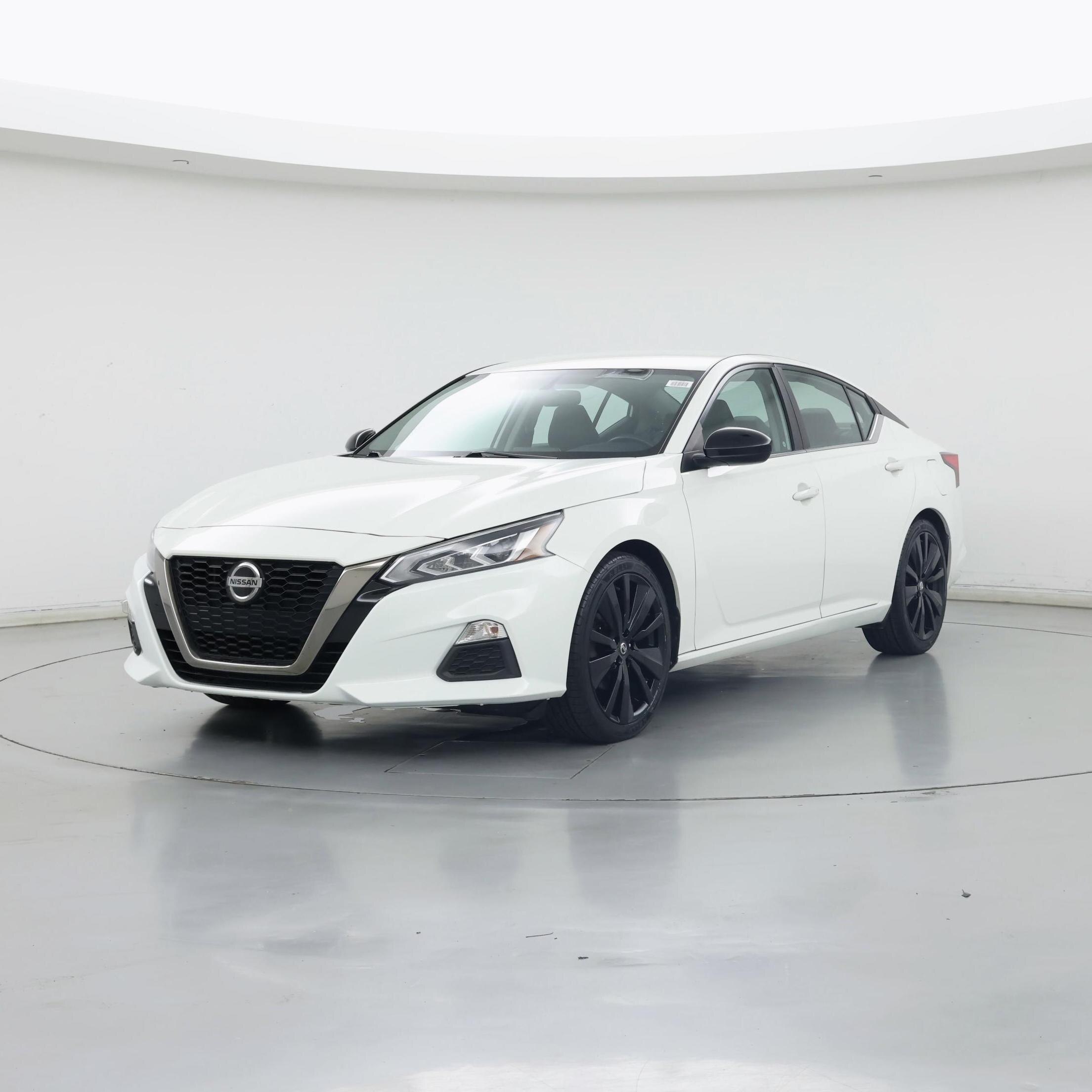 Thumbnail: 2019 Nissan Altima - 4
