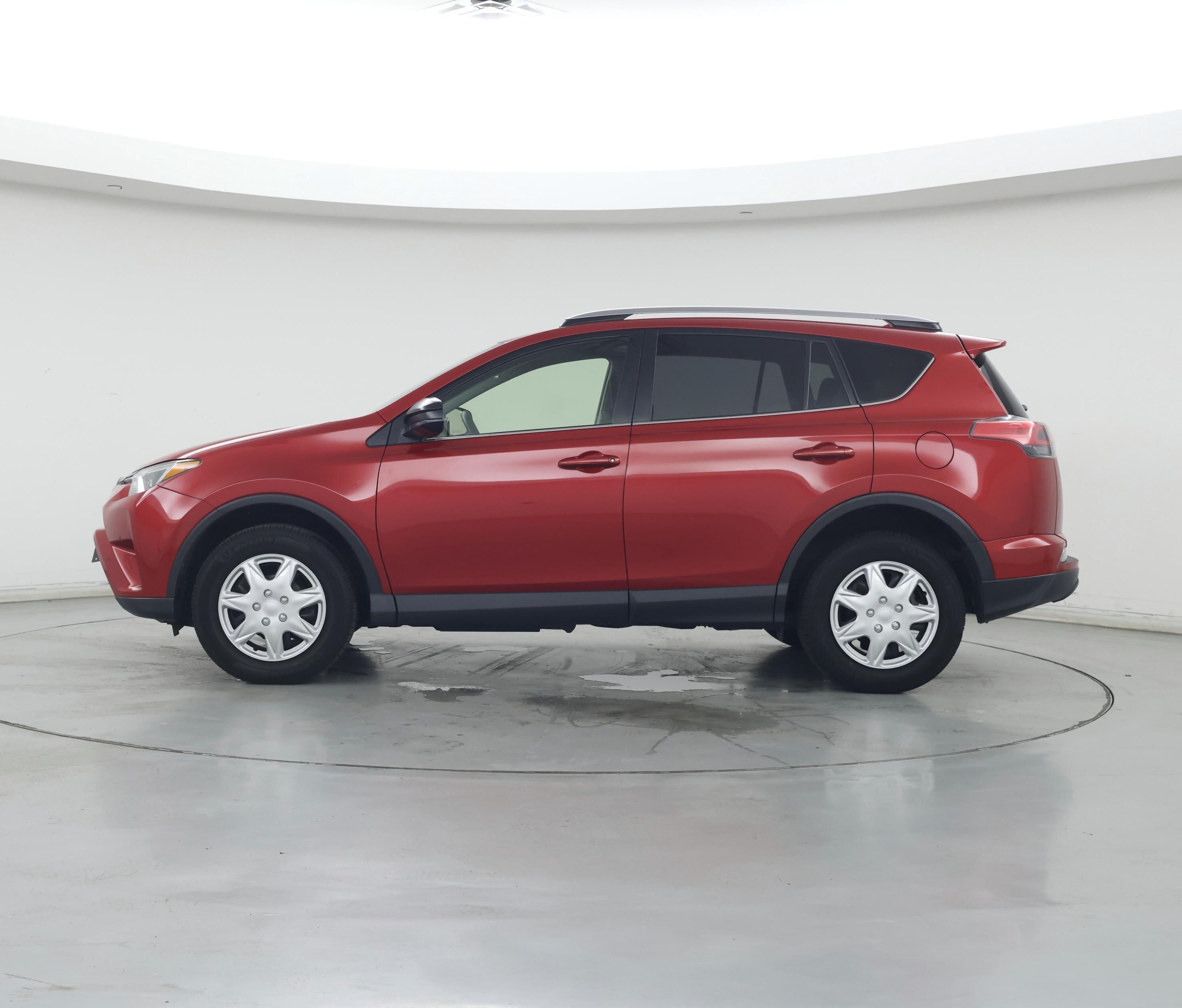 Thumbnail: 2017 Toyota RAV4 - 3